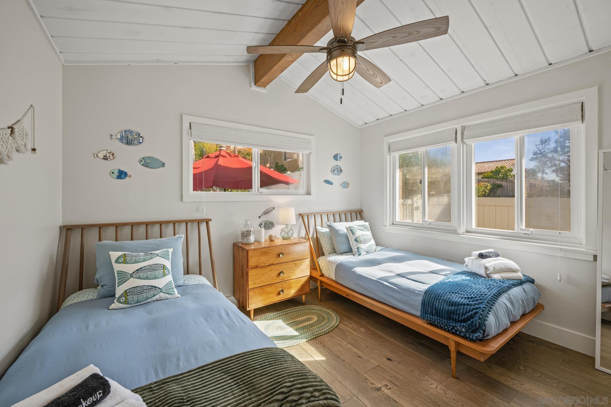 Detail Gallery Image 19 of 35 For 1571  San Elijo Ave, Cardiff By The Sea,  CA 92007 - 4 Beds | 3 Baths