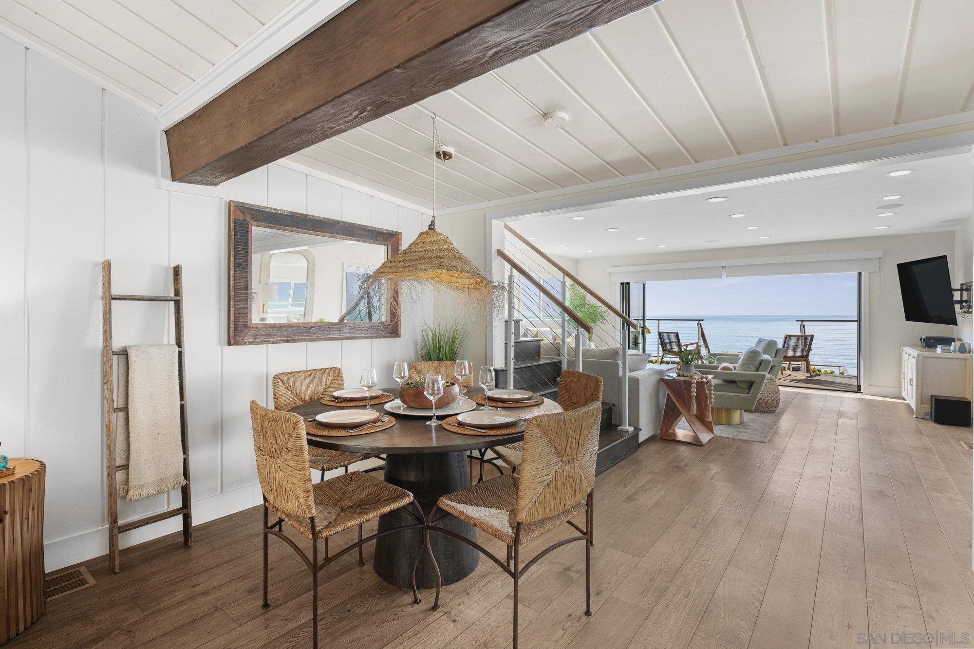 Detail Gallery Image 3 of 35 For 1571  San Elijo Ave, Cardiff By The Sea,  CA 92007 - 4 Beds | 3 Baths