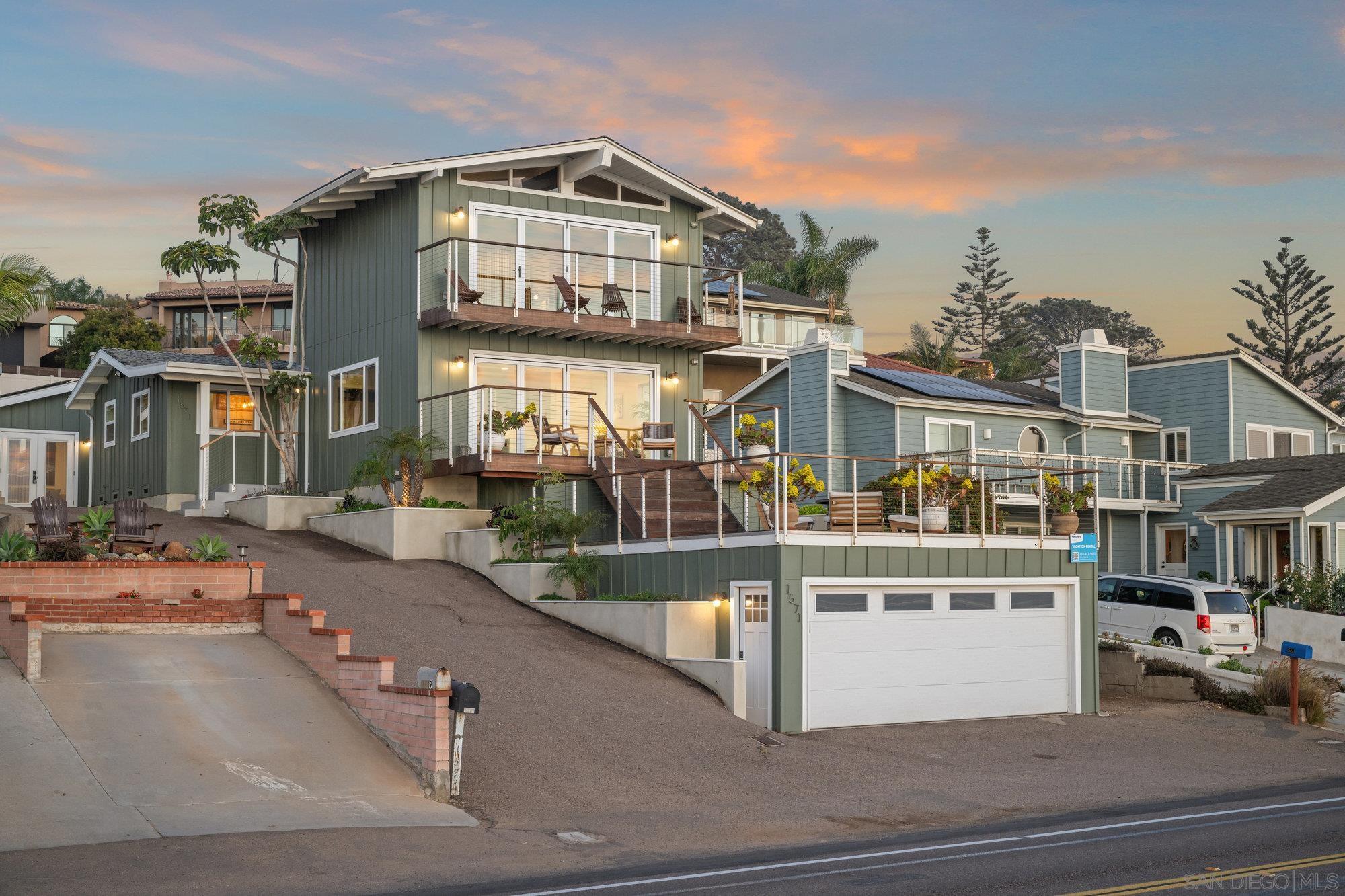 Detail Gallery Image 34 of 35 For 1571  San Elijo Ave, Cardiff By The Sea,  CA 92007 - 4 Beds | 3 Baths