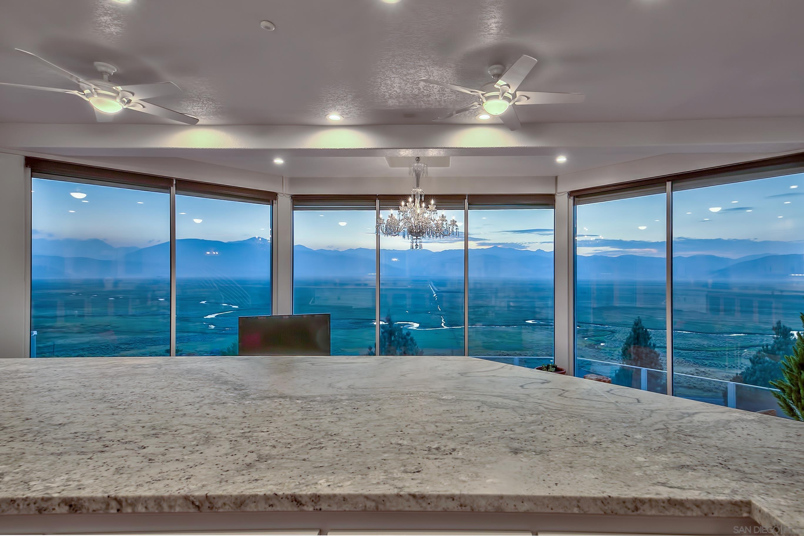 Detail Gallery Image 19 of 38 For 350  Aspen Lane, Bridgeport,  CA 93517 - 4 Beds | 3/1 Baths