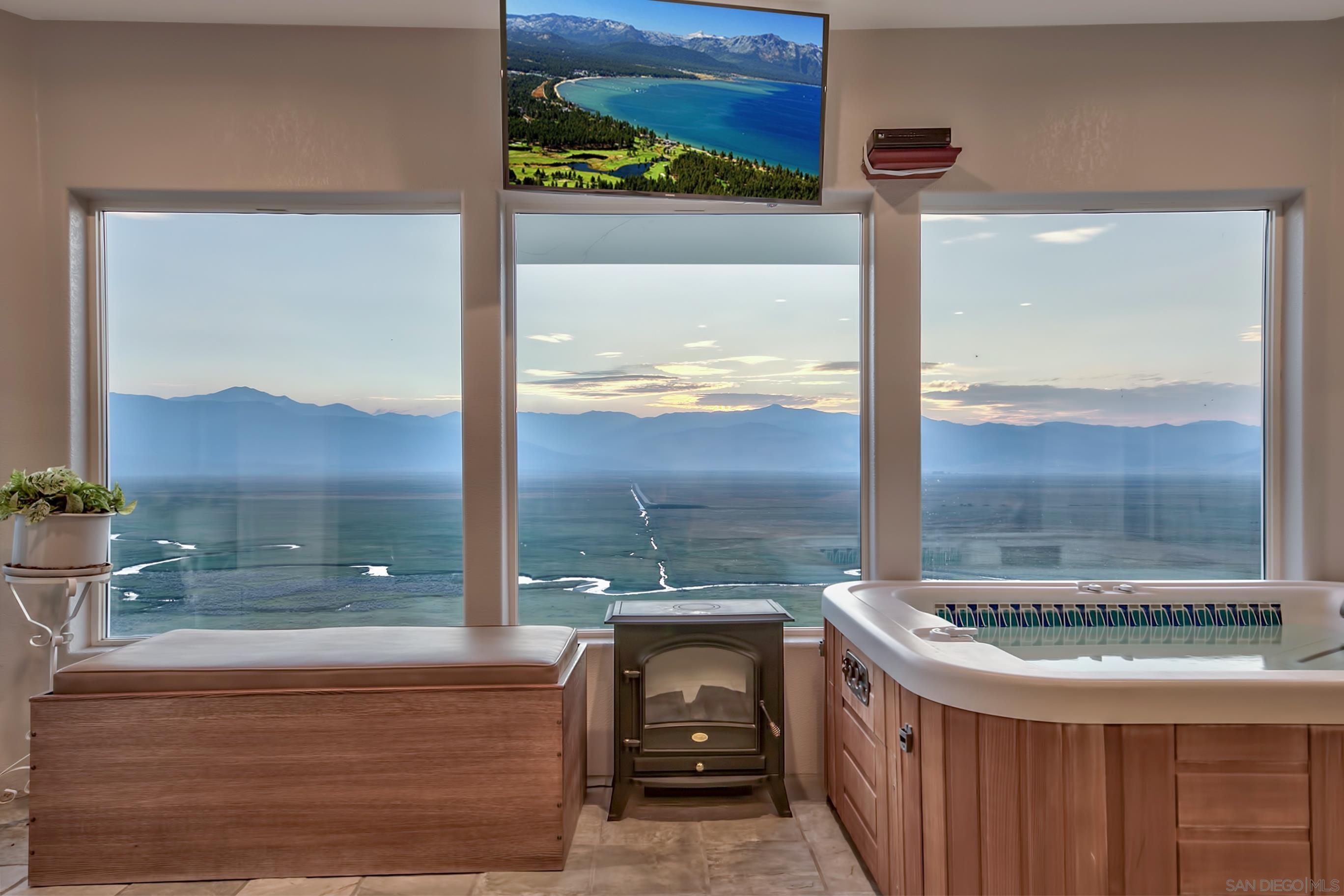 Detail Gallery Image 24 of 38 For 350  Aspen Lane, Bridgeport,  CA 93517 - 4 Beds | 3/1 Baths