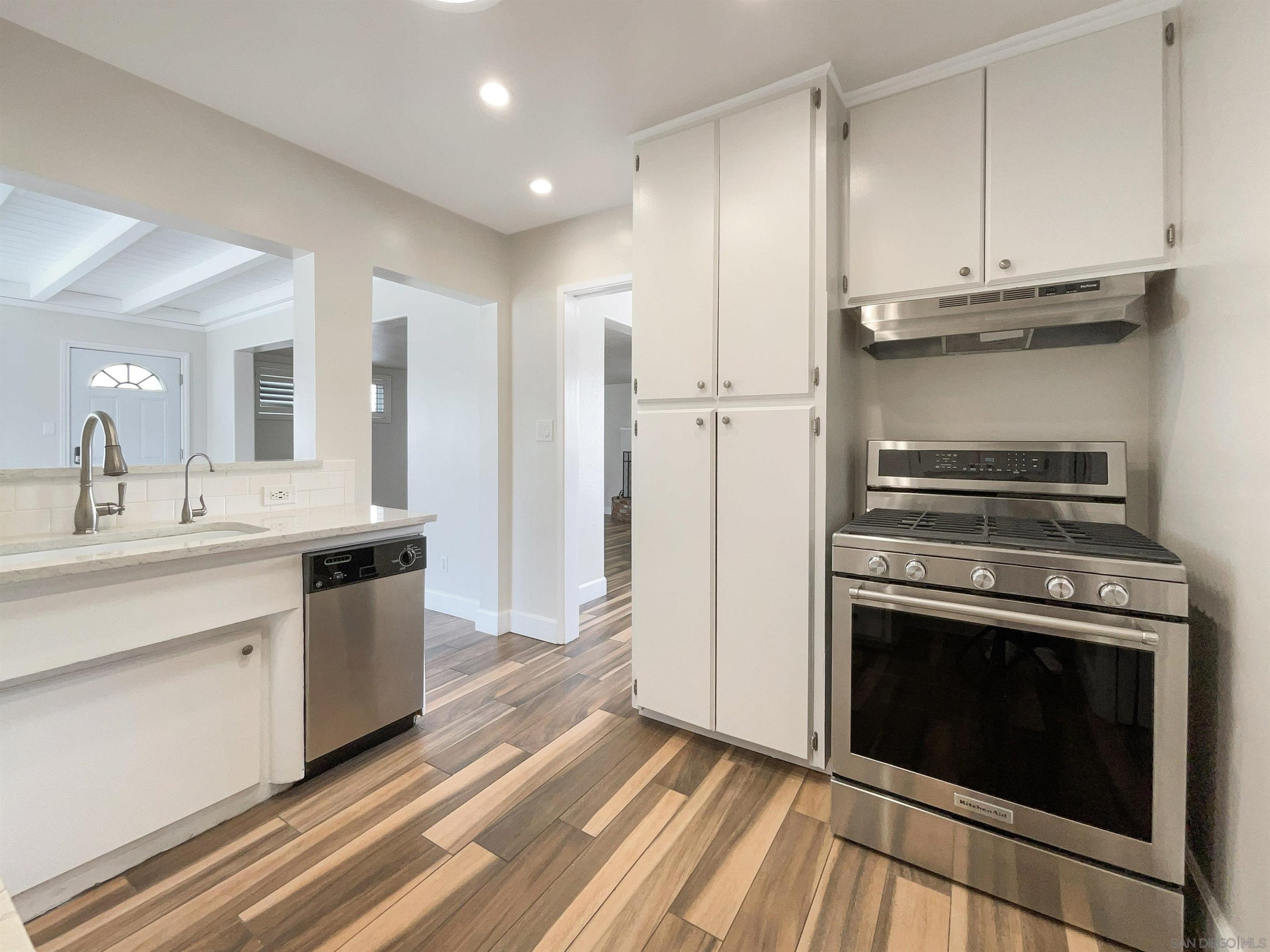 404 Carnation Ave Unit , Imperial Beach, CA 91932 - Photo 6 