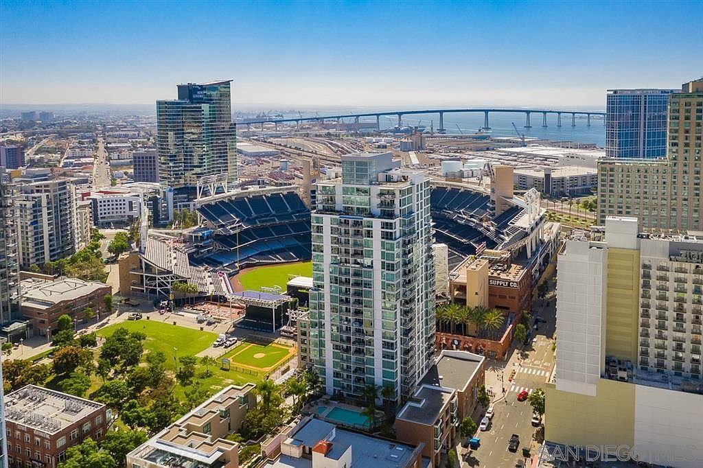 Detail Gallery Image 40 of 46 For 253  10th Ave  1302, San Diego,  CA 92101 - 2 Beds | 2 Baths