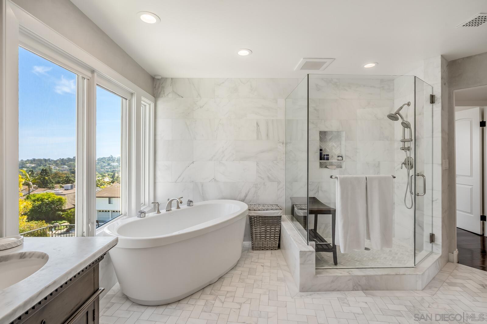 7170 Caminito Cruzada Unit , La Jolla, CA 92037 - Photo 36 