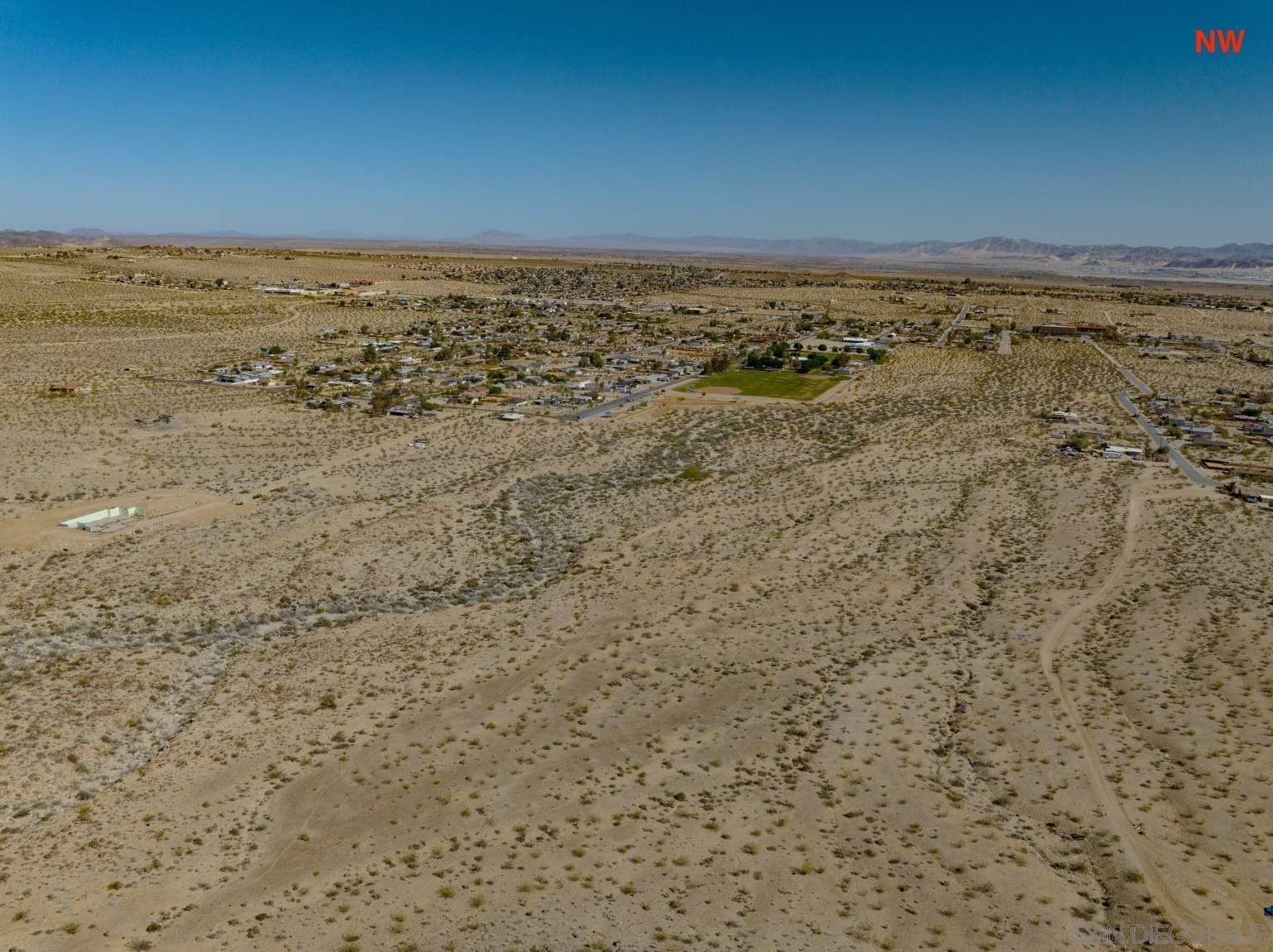 Detail Gallery Image 14 of 23 For , Twentynine Palms,  CA 92277 - – Beds | – Baths