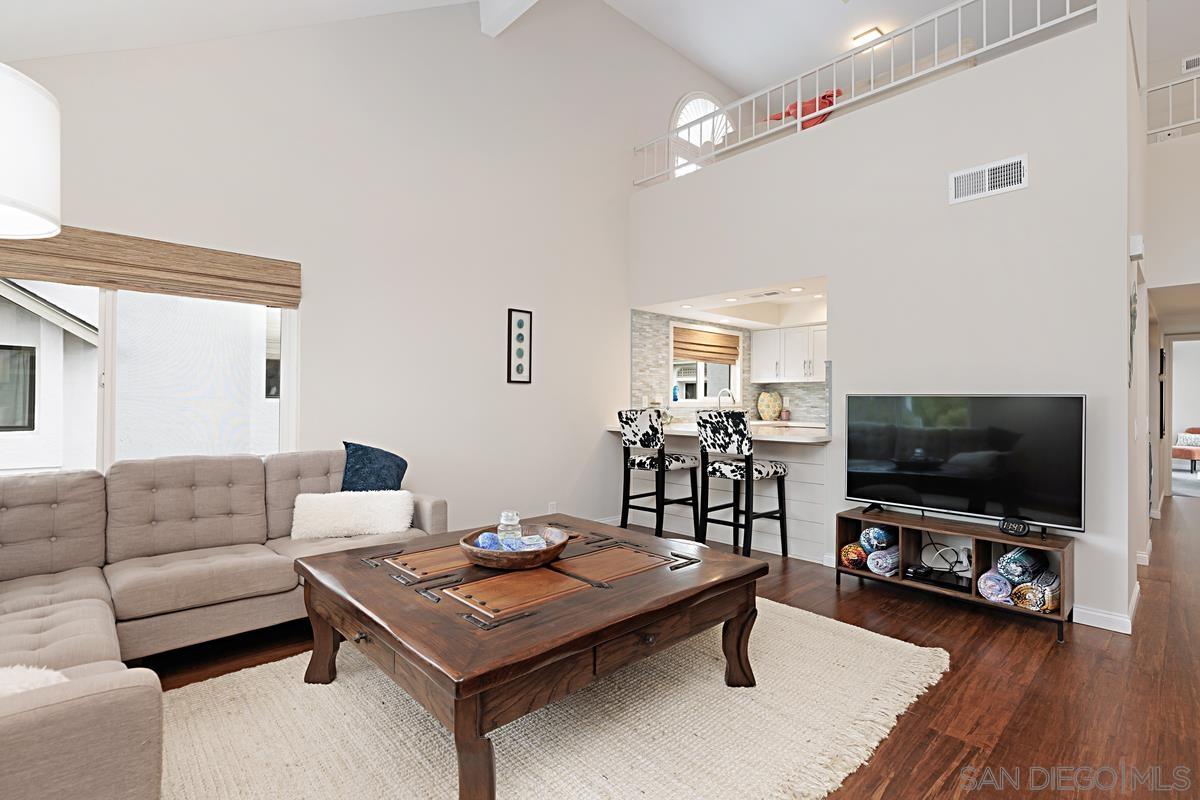 Detail Gallery Image 5 of 27 For 542  via De La Valle  K, Solana Beach,  CA 92075 - 3 Beds | 2 Baths