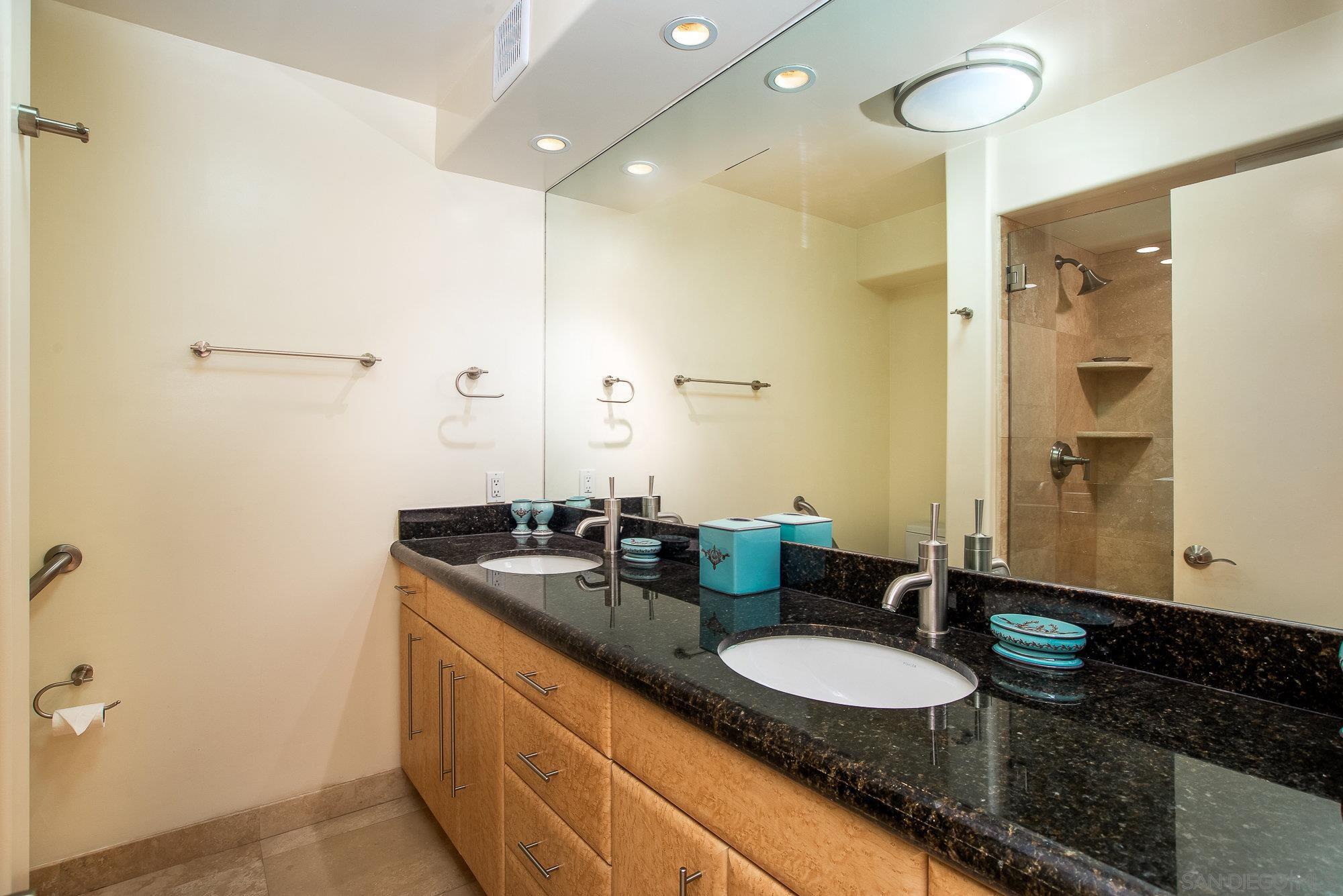 1820 Avenida Del Mundo Unit 1507, Coronado, CA 92118 - Photo 27 