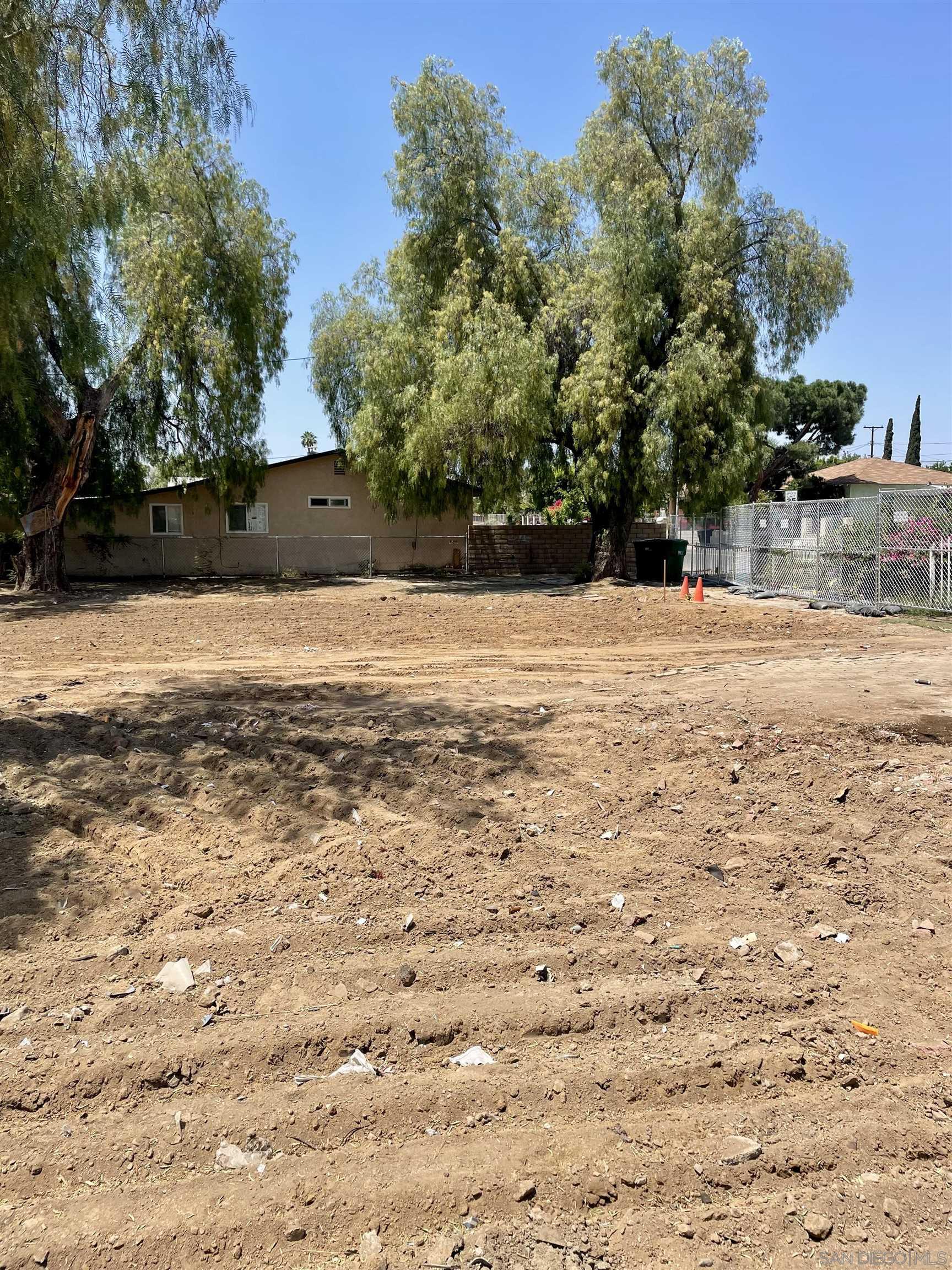 Detail Gallery Image 2 of 8 For , Corona,  CA 92879 - – Beds | – Baths