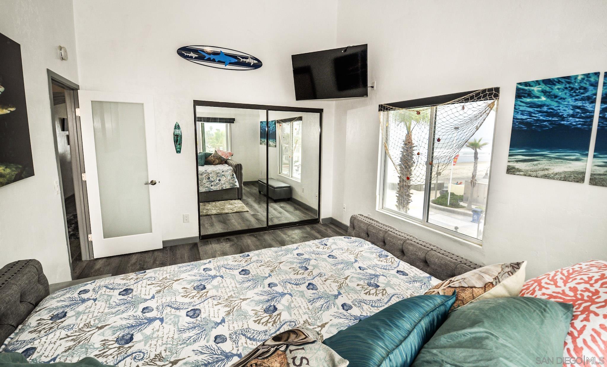 Detail Gallery Image 9 of 18 For 706  Ocean Ln, Imperial Beach,  CA 91932 - 2 Beds | 2 Baths