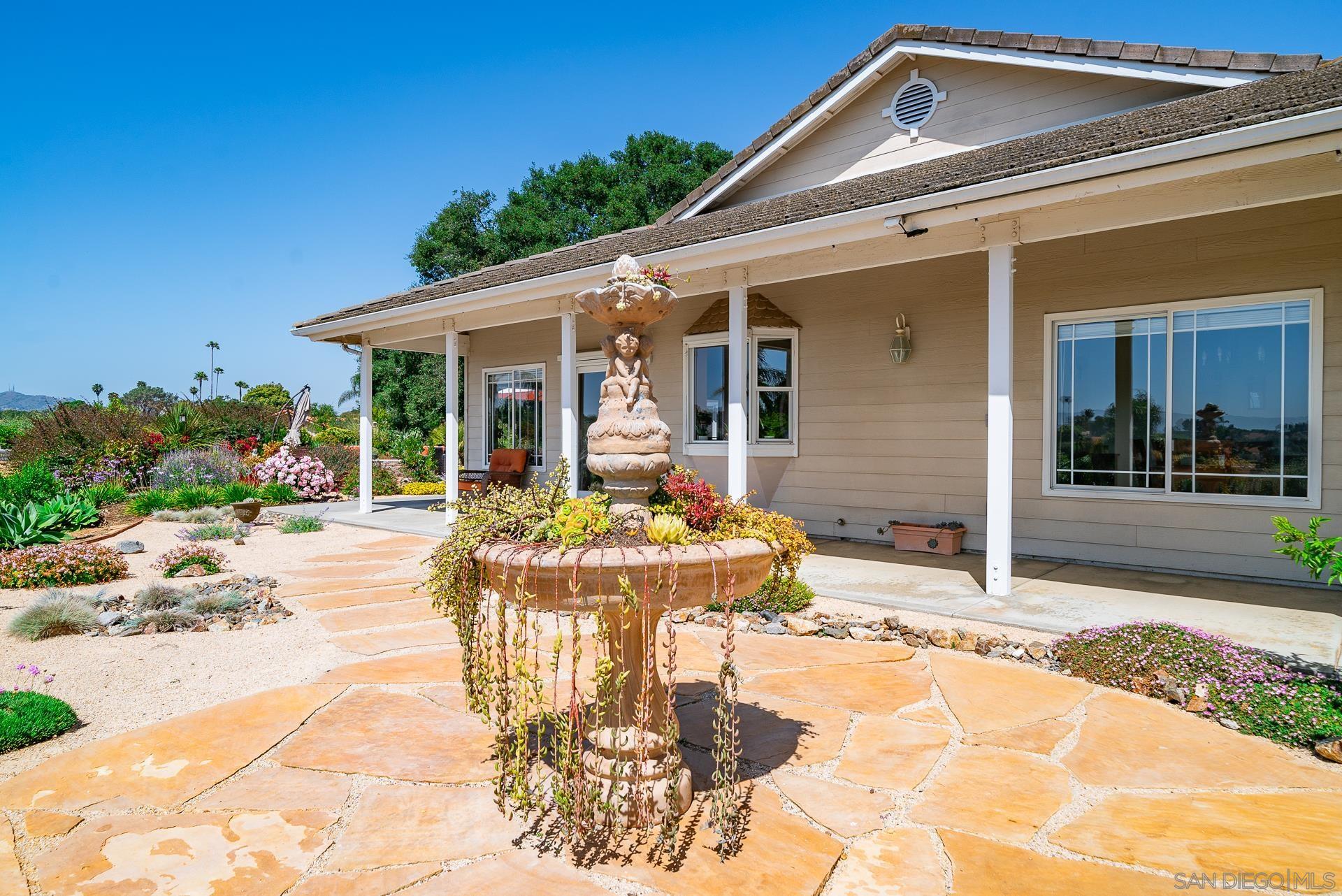 2142 Eastom Way Unit , Fallbrook, CA 92028 - Photo 43 