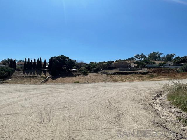 Detail Gallery Image 6 of 11 For , San Diego,  CA 92114 - – Beds | – Baths