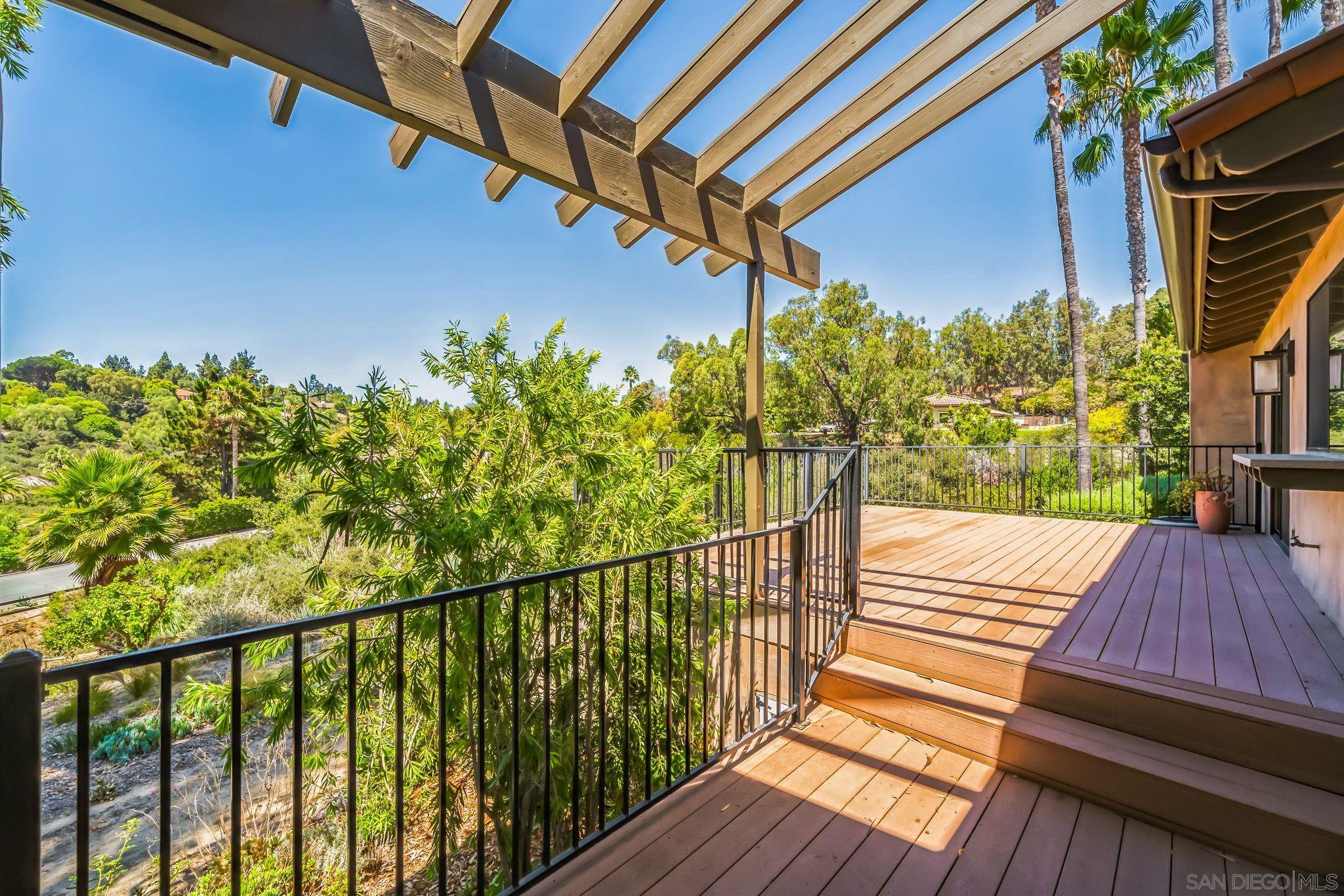Detail Gallery Image 33 of 47 For 17335  via Del Bravo, Rancho Santa Fe,  CA 92067 - 4 Beds | 2/1 Baths