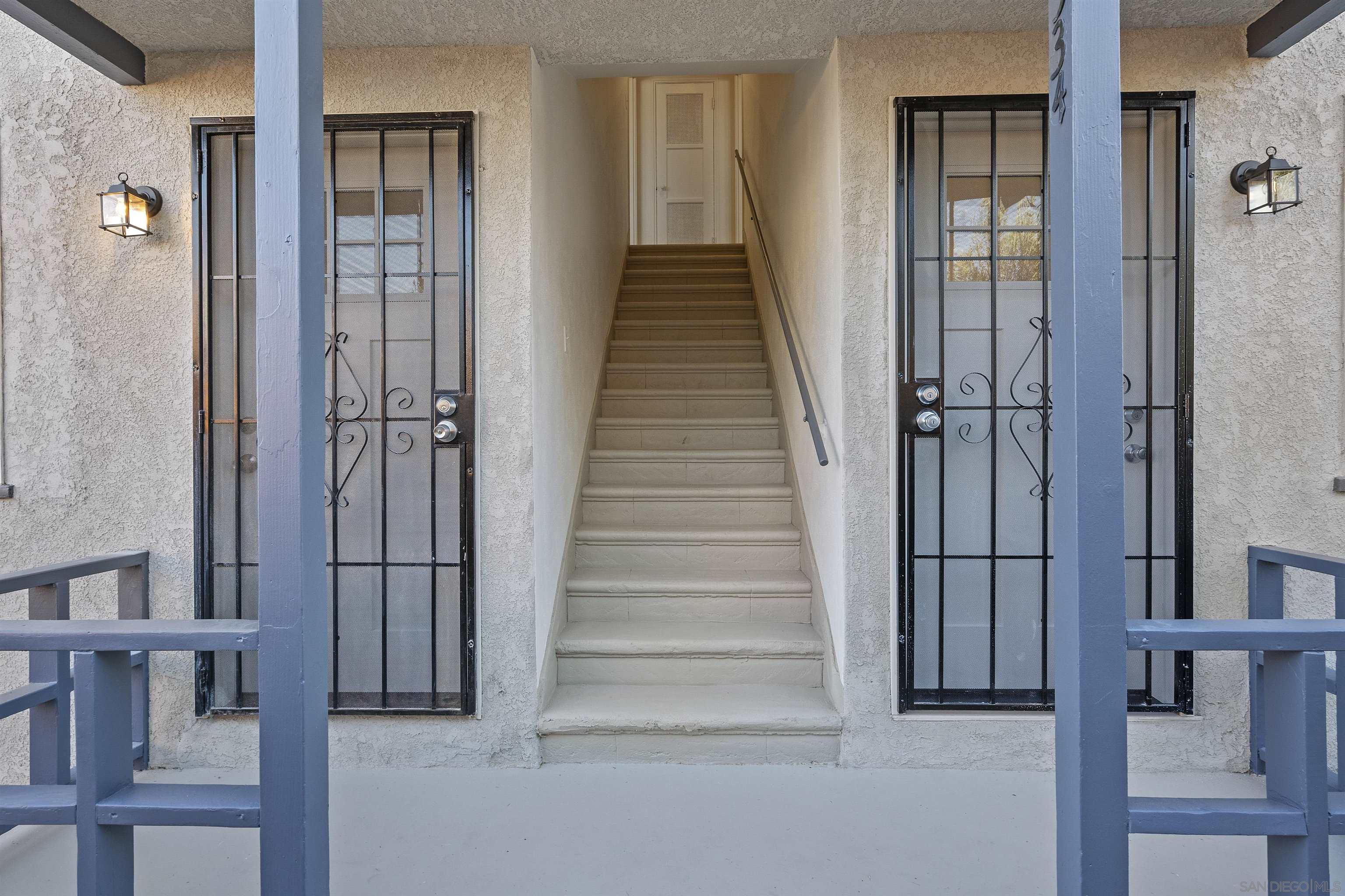 Detail Gallery Image 1 of 1 For 4532 N 38th St, San Diego,  CA 92116 - 2 Beds | 1 Baths