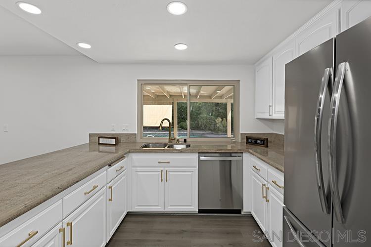 Detail Gallery Image 8 of 33 For 4334  Corral Canyon Rd., Bonita,  CA 91902 - 4 Beds | 2/1 Baths