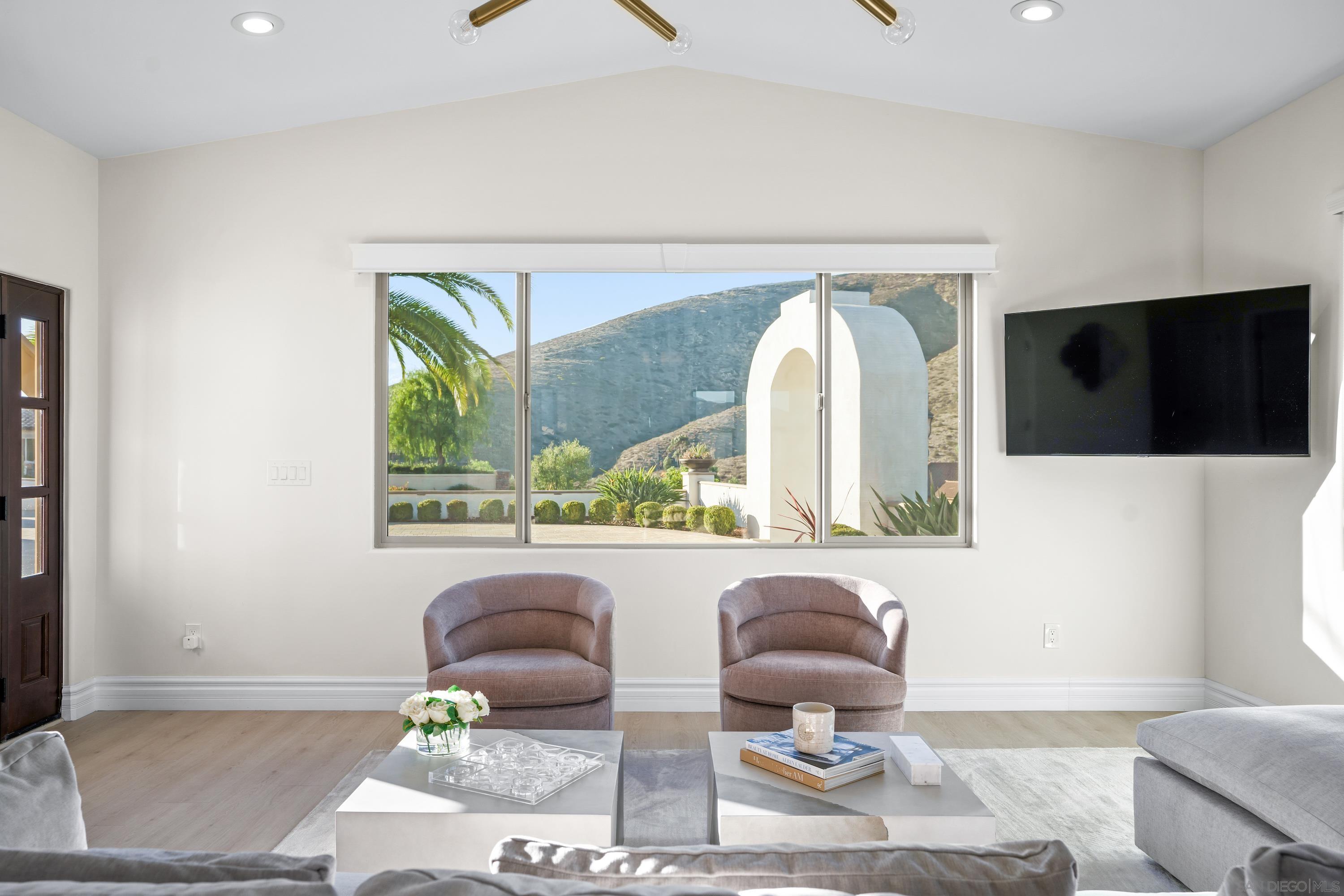 Detail Gallery Image 9 of 21 For 424  Agua Vista, Chula Vista,  CA 91914 - 1 Beds | 1 Baths