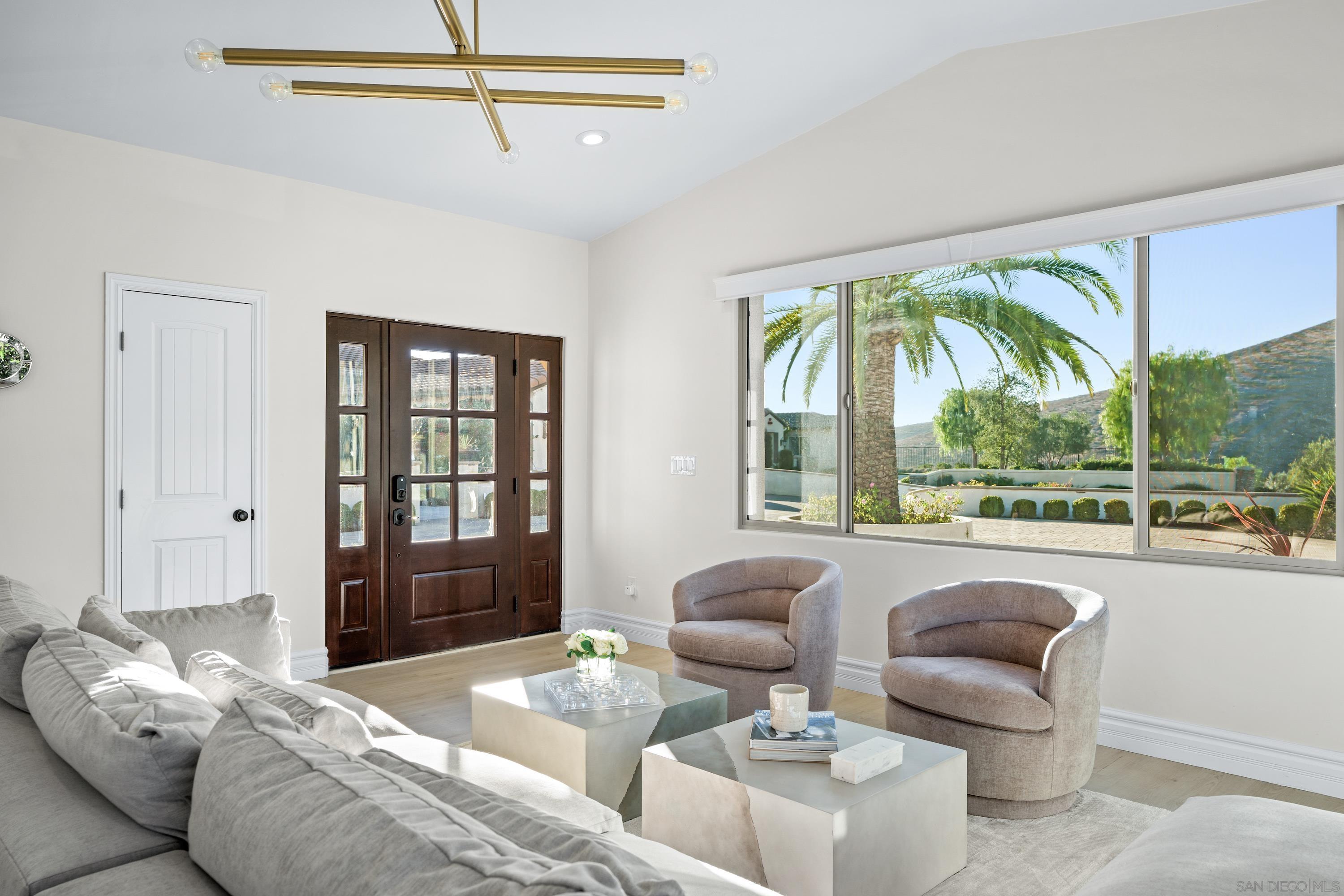 Detail Gallery Image 10 of 21 For 424  Agua Vista, Chula Vista,  CA 91914 - 1 Beds | 1 Baths