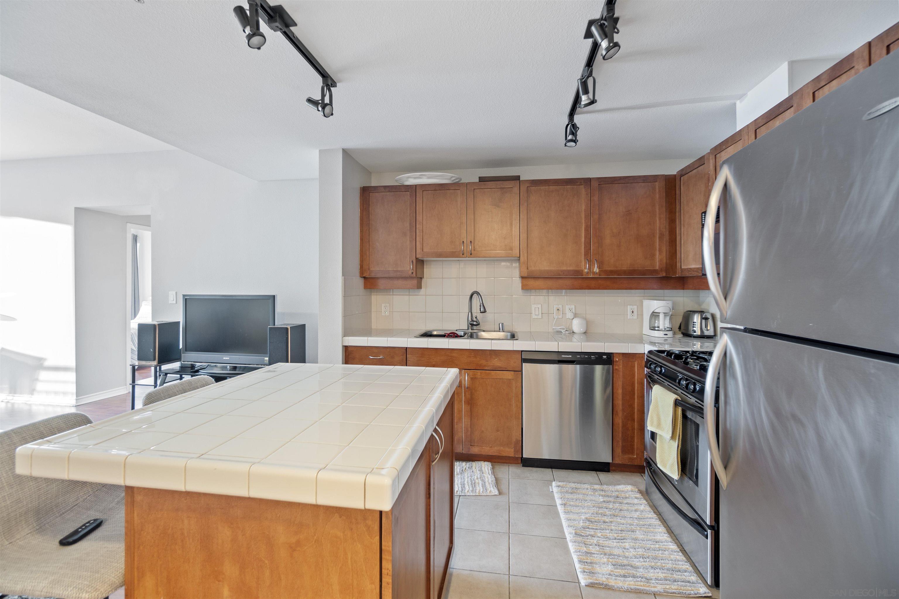 Detail Gallery Image 7 of 30 For 1240  India St  1304, San Diego,  CA 92101 - 1 Beds | 1 Baths