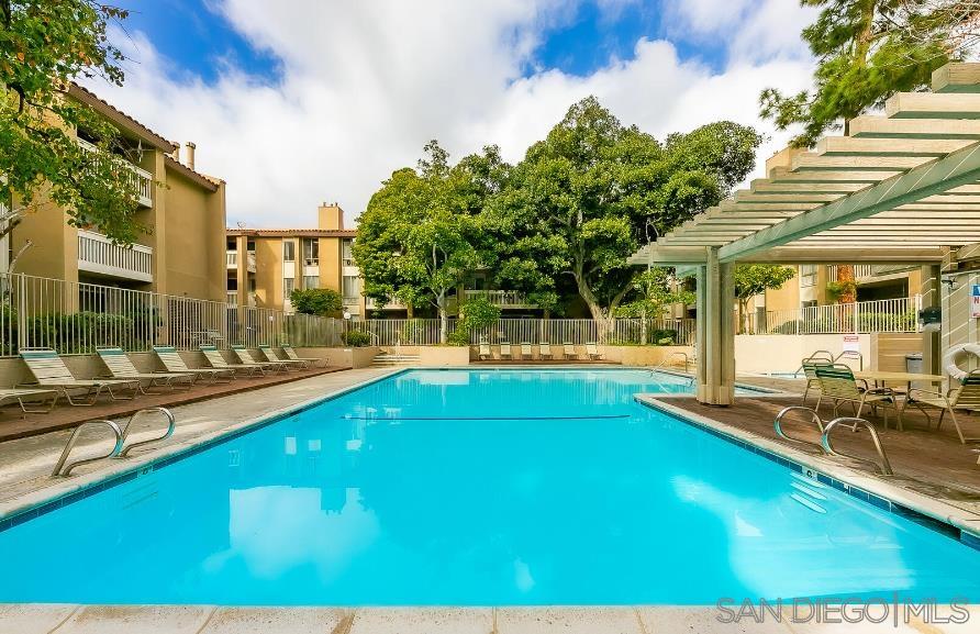 Detail Gallery Image 19 of 25 For 1855  Diamond St.  128, San Diego,  CA 92109 - 1 Beds | 1 Baths