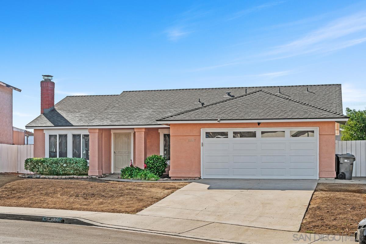 Detail Gallery Image 1 of 1 For 10017 E Glendon Cir, Santee,  CA 92071 - 3 Beds | 2 Baths