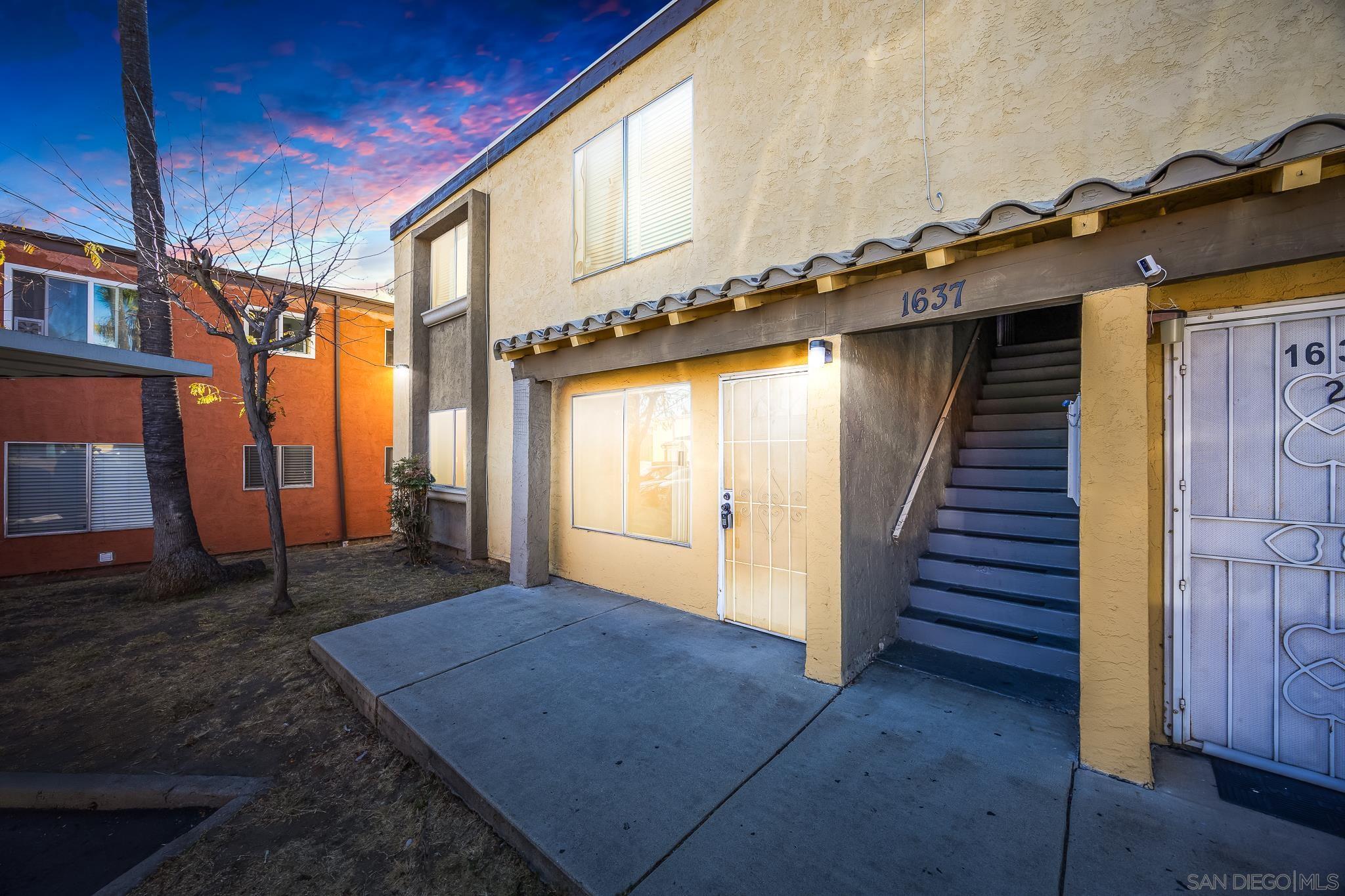 Detail Gallery Image 1 of 1 For 1637  Pentecost Way  #1,  San Diego,  CA 92105 - 2 Beds | 1 Baths