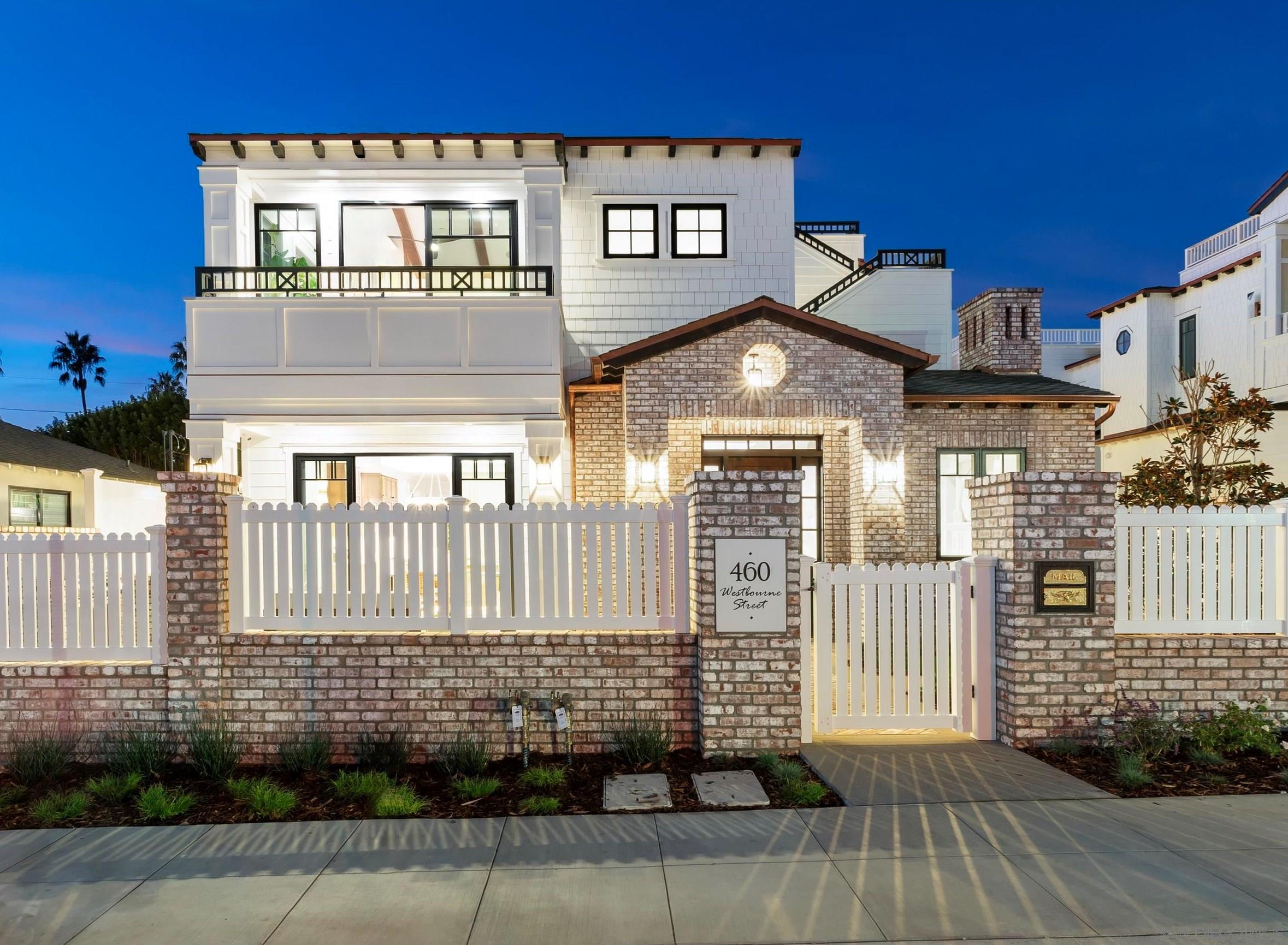 Detail Gallery Image 1 of 1 For 460  Westbourne, La Jolla,  CA 92037 - 4 Beds | 4/1 Baths