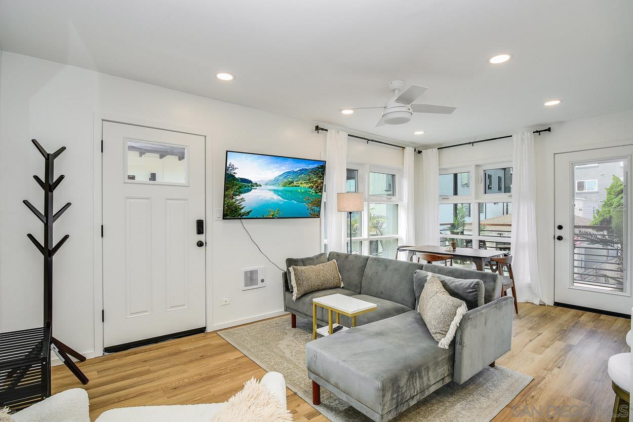 Detail Gallery Image 24 of 48 For 805  Dover Ct, San Diego,  CA 92109 - 2 Beds | 1 Baths