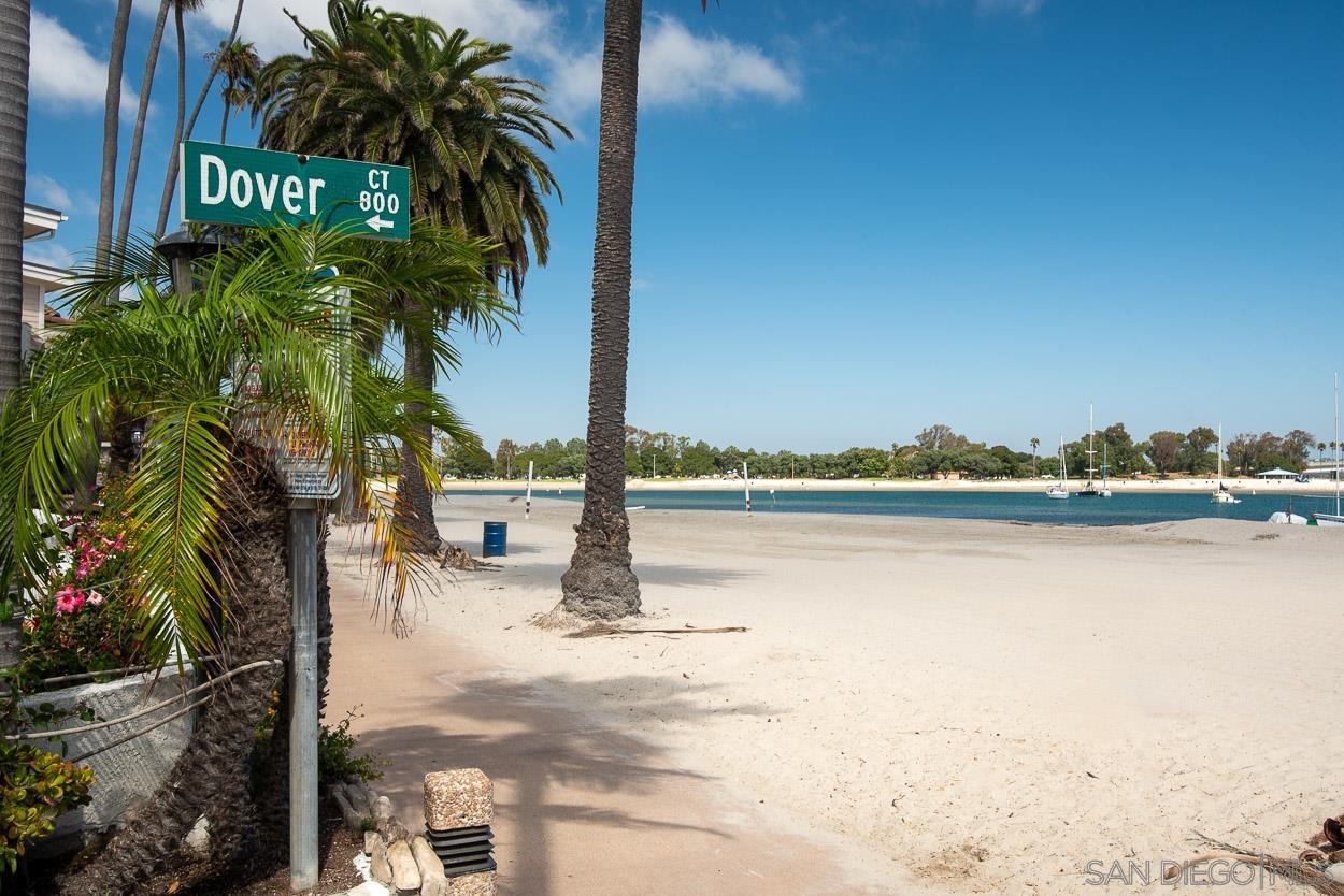 Detail Gallery Image 44 of 48 For 805  Dover Ct, San Diego,  CA 92109 - 2 Beds | 1 Baths