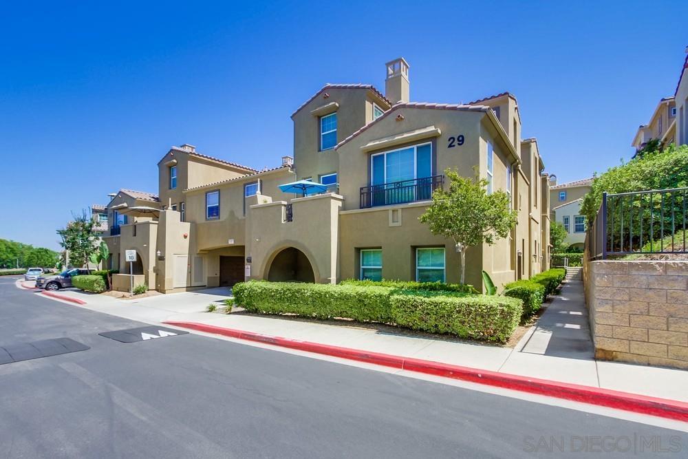 Detail Gallery Image 1 of 1 For 731  Kellogg Street, San Marcos,  CA 92078 - 3 Beds | 3 Baths