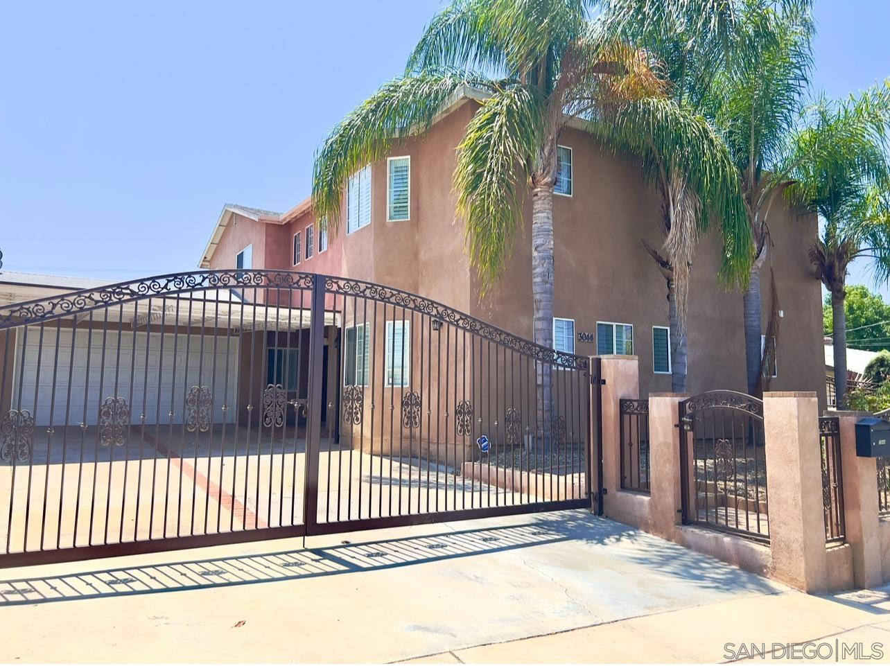 Detail Gallery Image 1 of 1 For 19th St, National City,  CA 91950 - 5 Beds | 4 Baths