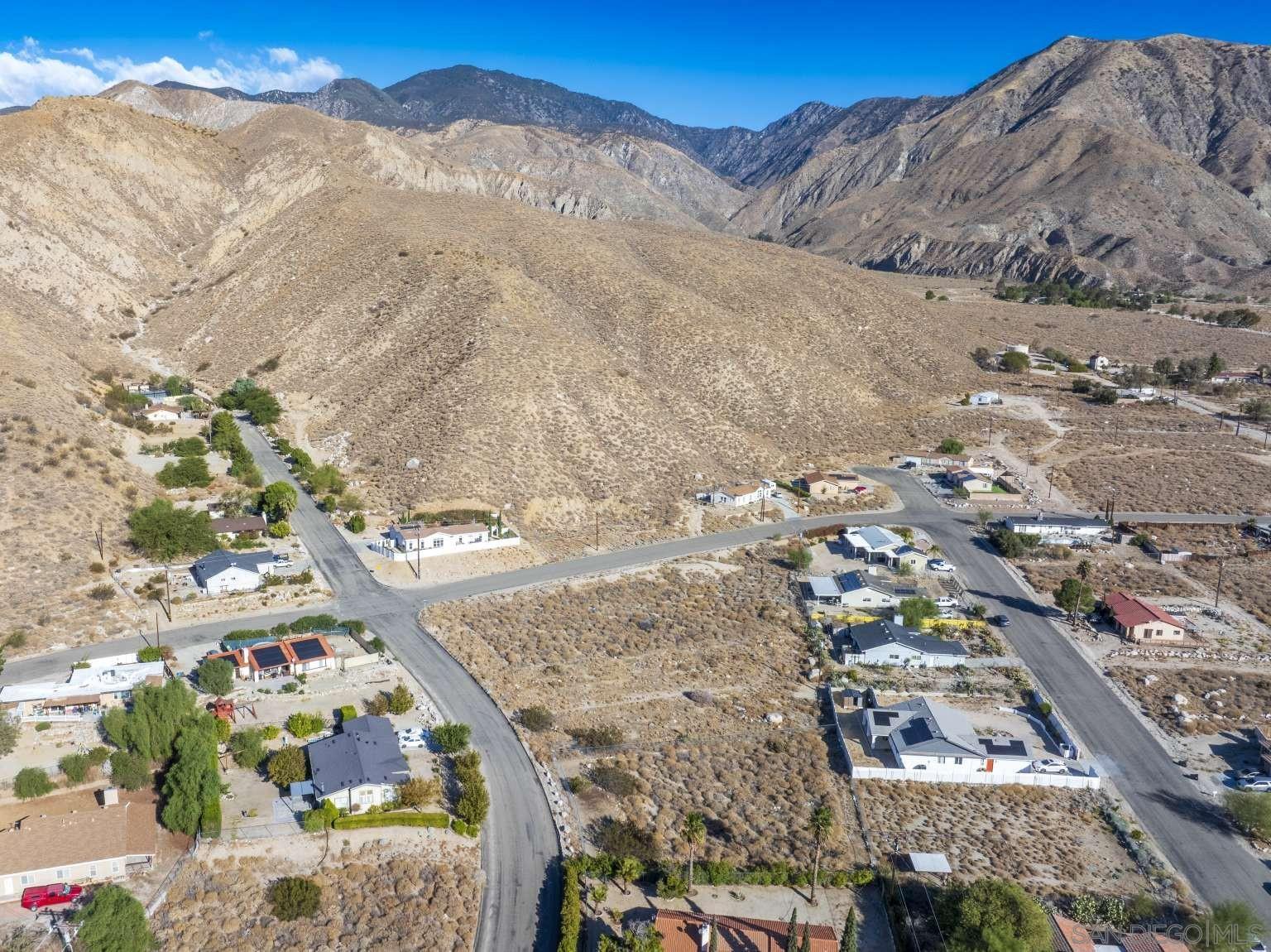 Detail Gallery Image 2 of 36 For , –,  CA 92282 - – Beds | – Baths