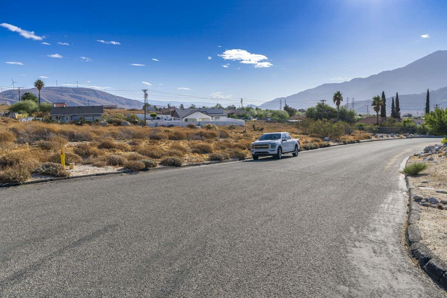 Detail Gallery Image 20 of 36 For , –,  CA 92282 - – Beds | – Baths