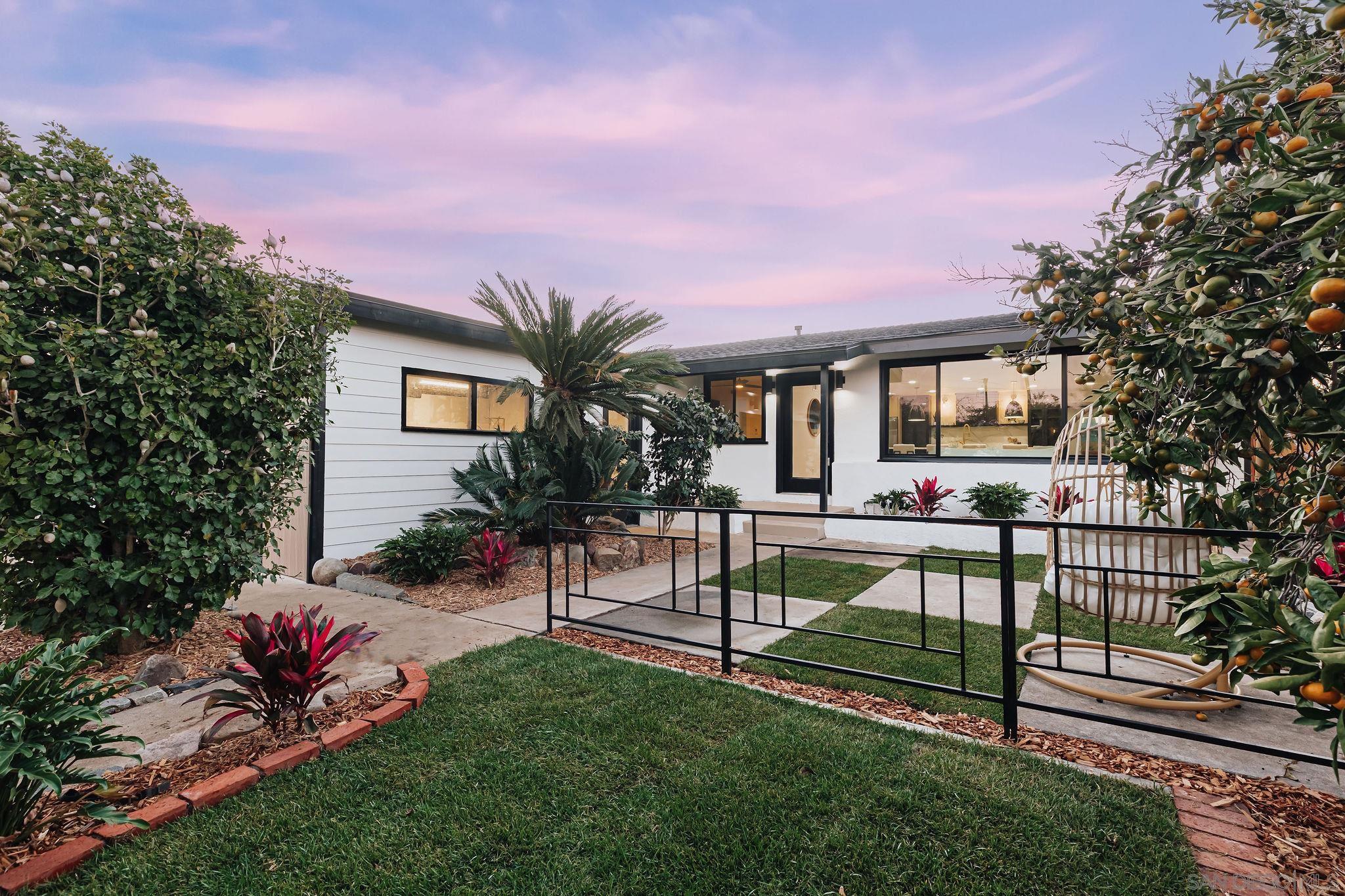 Detail Gallery Image 1 of 1 For 3958  Marlesta Dr, San Diego,  CA 92111 - 3 Beds | 2 Baths