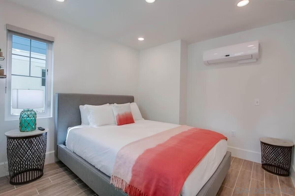 Detail Gallery Image 21 of 48 For 834  Santa Barbara Pl, San Diego,  CA 92109 - 3 Beds | 3 Baths