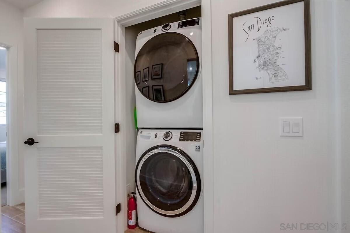 Detail Gallery Image 40 of 48 For 834  Santa Barbara Pl, San Diego,  CA 92109 - 3 Beds | 3 Baths