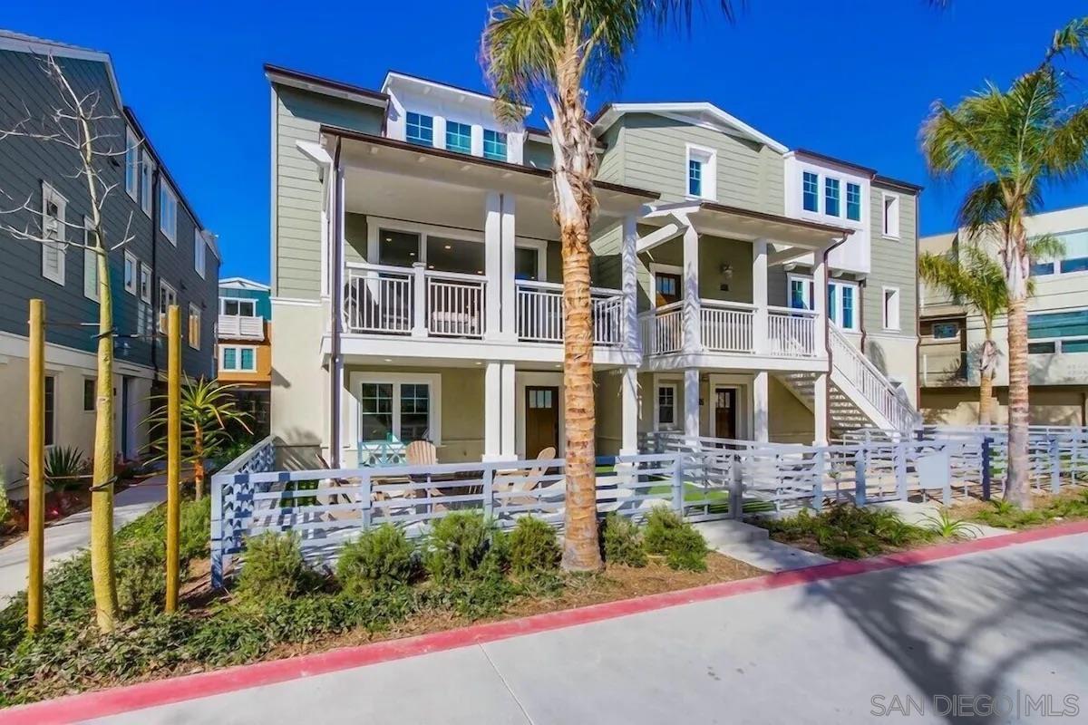 Detail Gallery Image 48 of 48 For 834  Santa Barbara Pl, San Diego,  CA 92109 - 3 Beds | 3 Baths