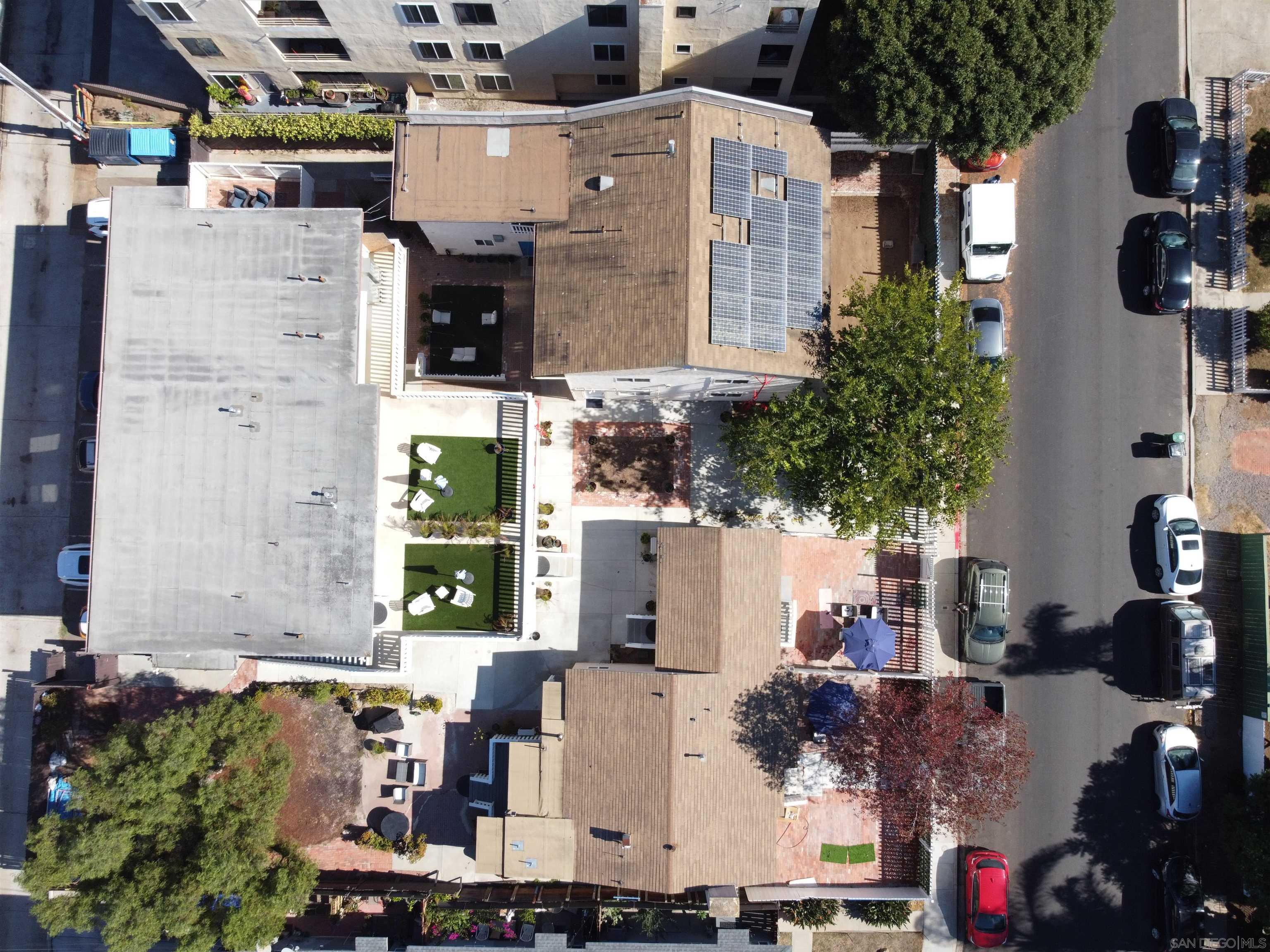 Detail Gallery Image 9 of 15 For 4420-26  Mentone St, San Diego, Ca 92107, San Diego,  CA 92107 - – Beds | – Baths