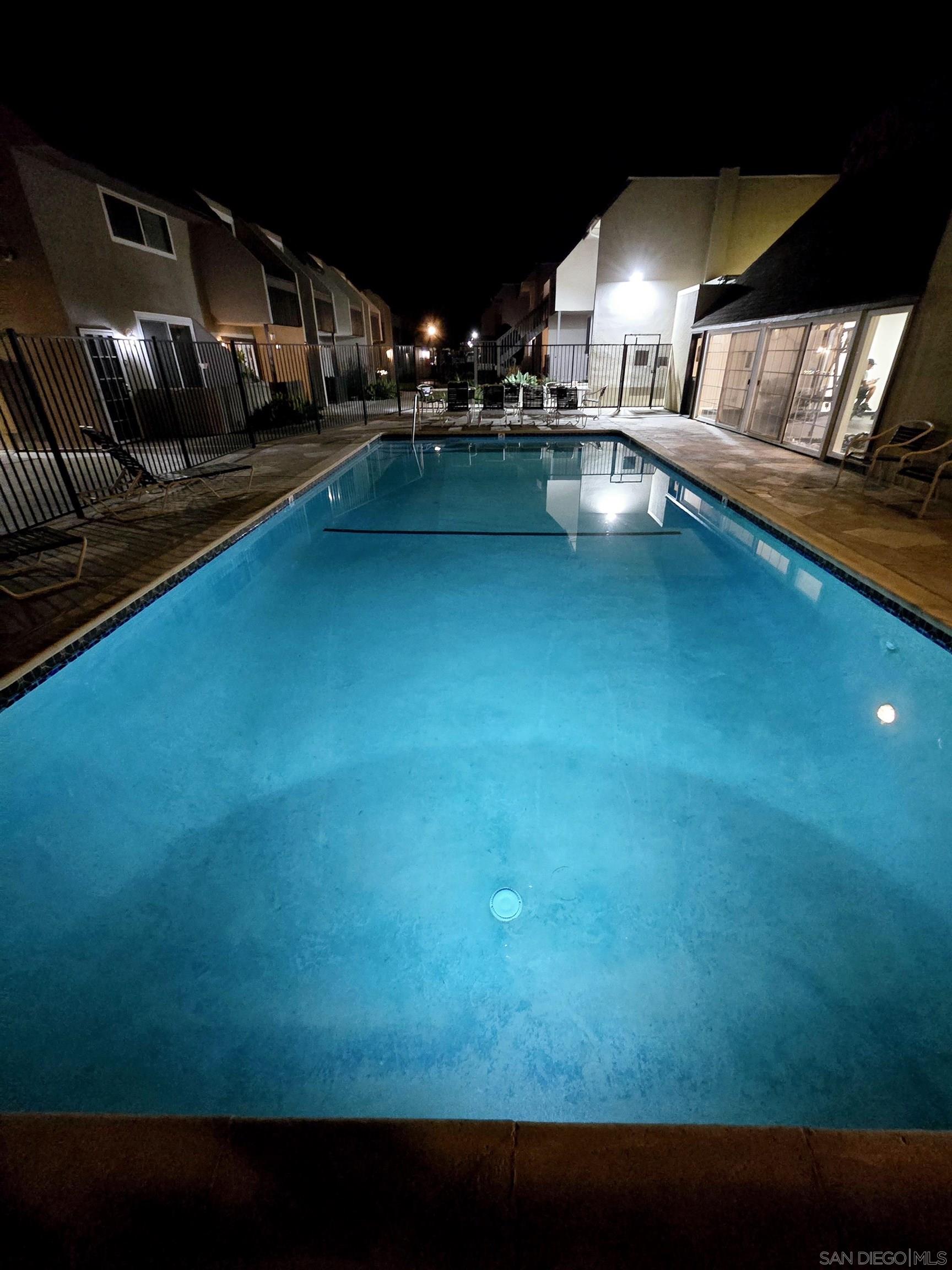 Detail Gallery Image 20 of 23 For 6333  Mount Ada Rd.  168, San Diego,  CA 92111 - 1 Beds | 1 Baths