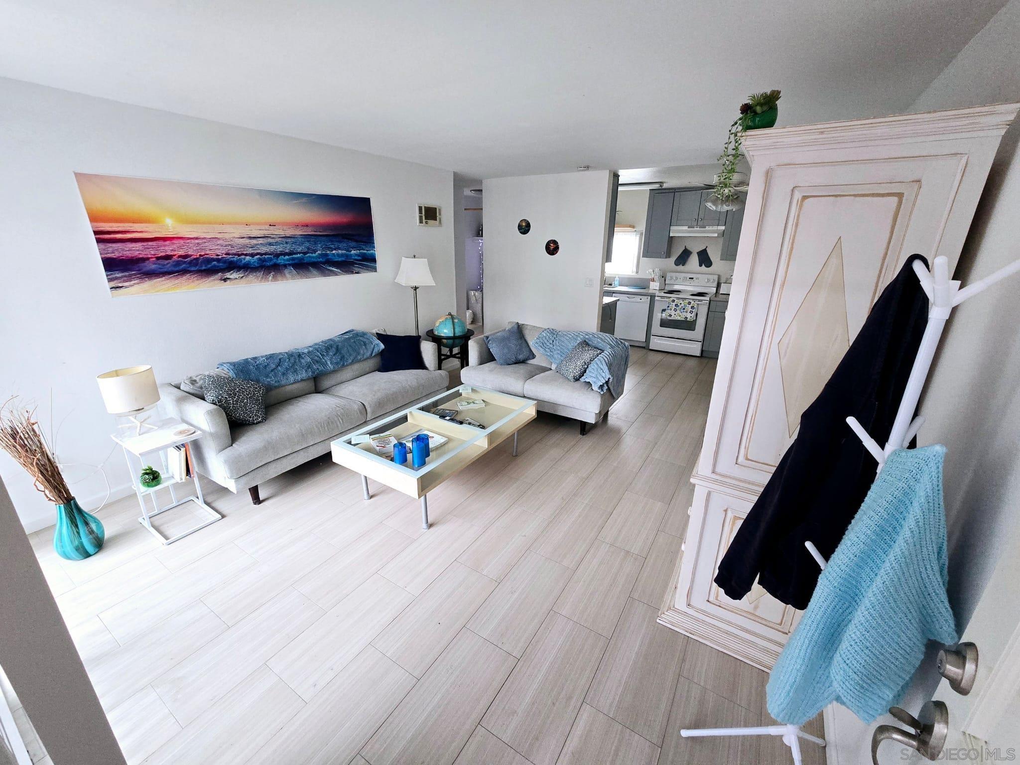 Detail Gallery Image 10 of 23 For 6333  Mount Ada Rd.  168, San Diego,  CA 92111 - 1 Beds | 1 Baths