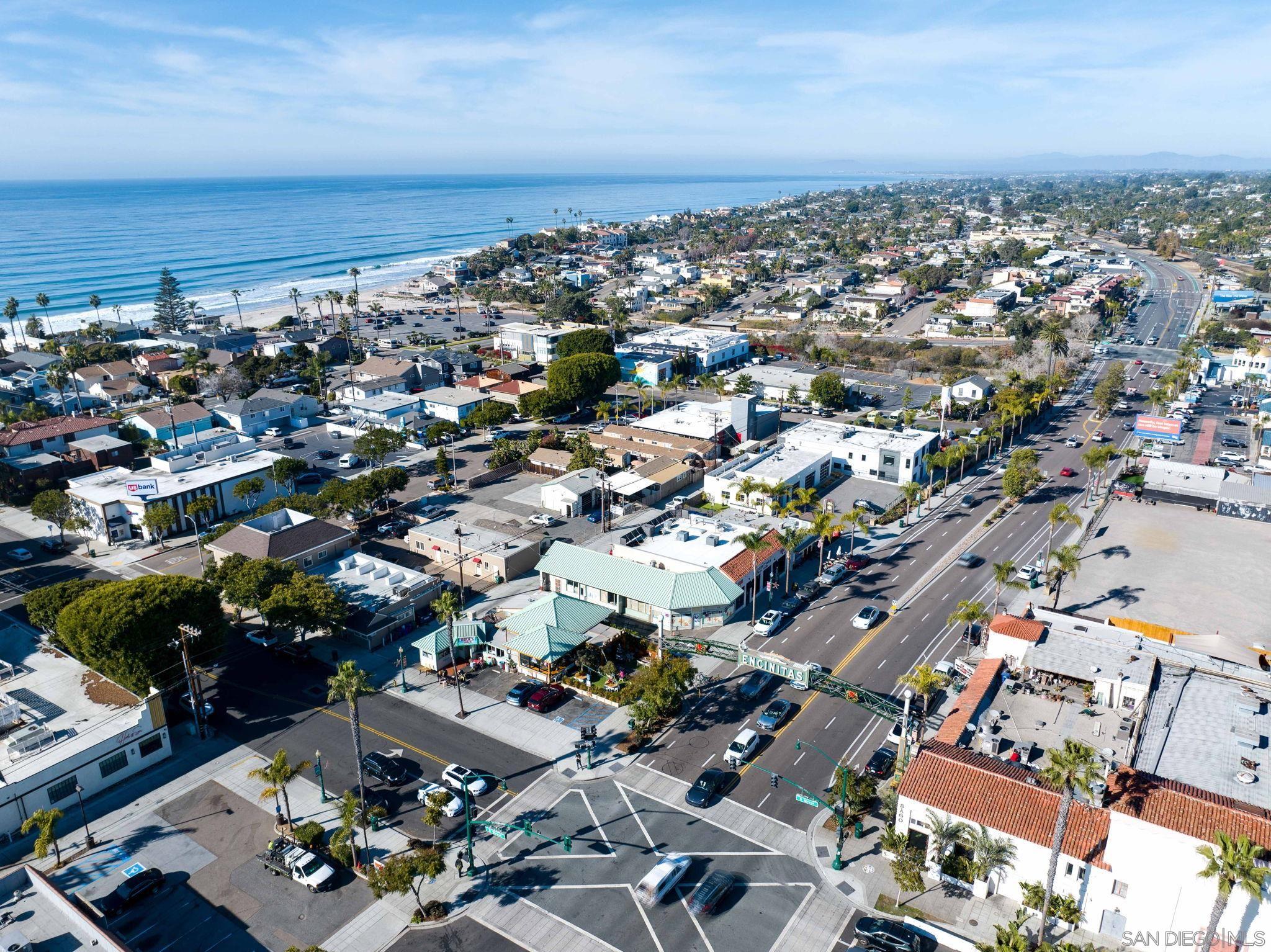 Detail Gallery Image 33 of 44 For 210  a Street  2, Encinitas,  CA 92024 - 2 Beds | 1 Baths
