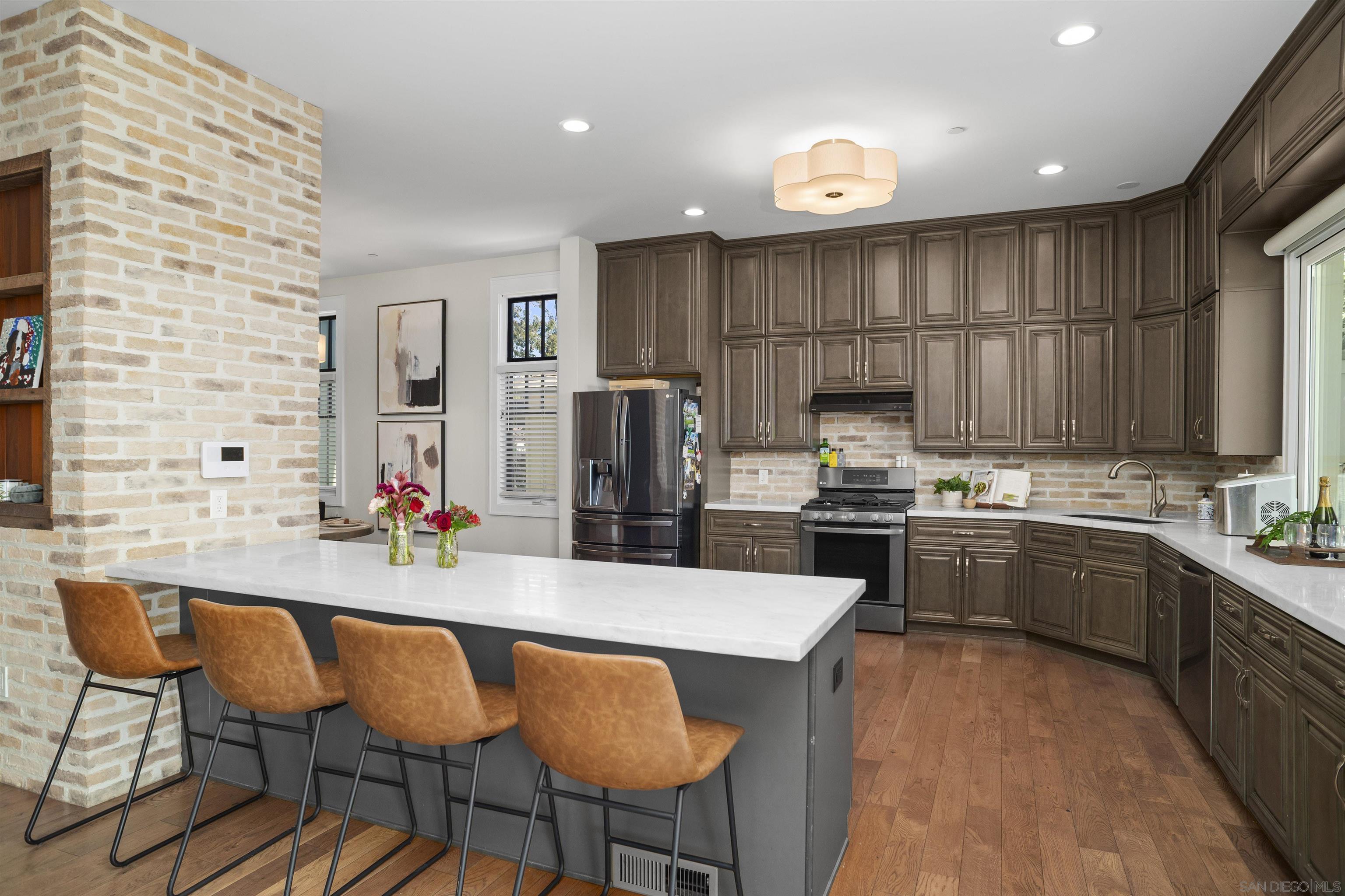 Detail Gallery Image 1 of 1 For 2435  G St, San Diego,  CA 92102 - 5 Beds | 4 Baths