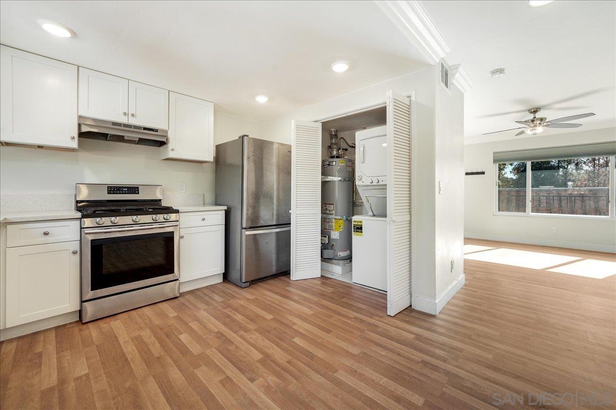 Detail Gallery Image 1 of 1 For 9948  San Juan St  #8,  Spring Valley,  CA 91977 - 3 Beds | 2 Baths