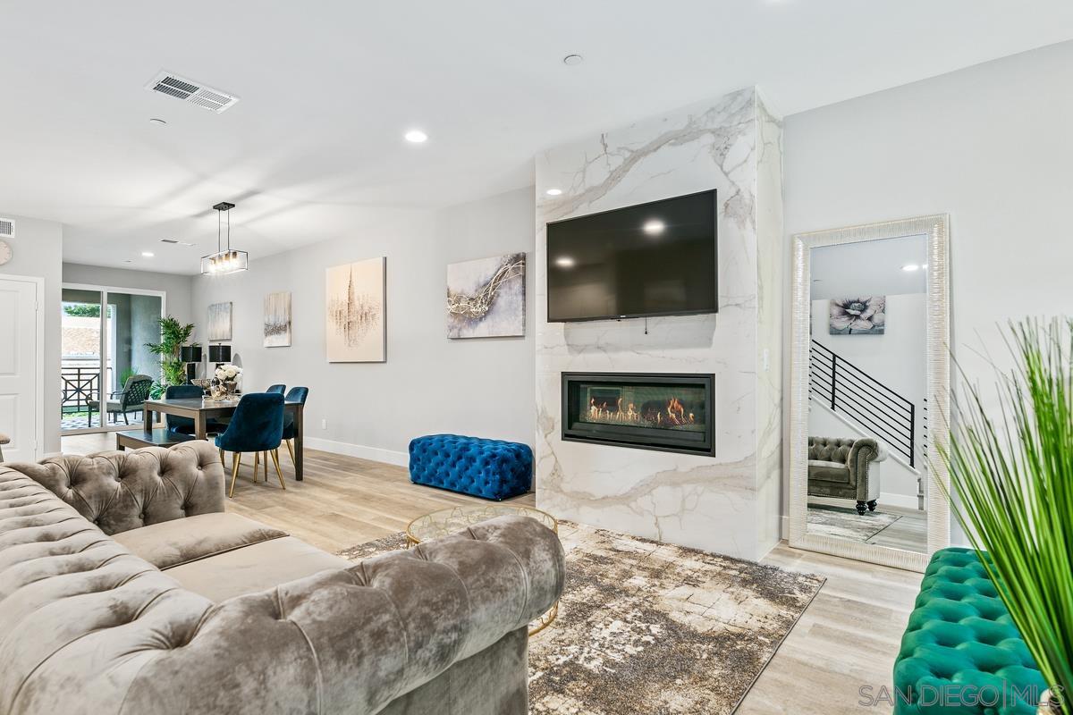 Detail Gallery Image 16 of 38 For , Carlsbad,  CA 92008 - 4 Beds | 3/1 Baths