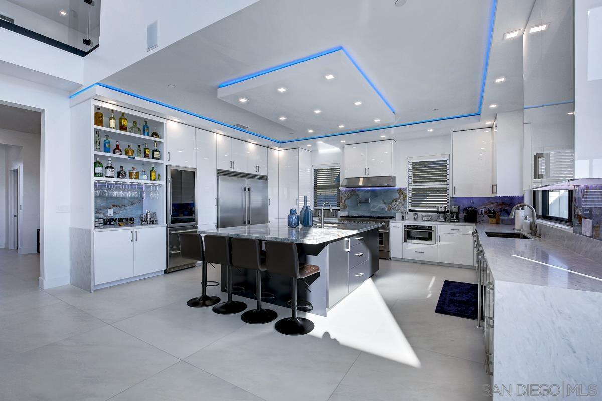 Detail Gallery Image 14 of 63 For 35298  Calle Campo, Temecula,  CA 92592 - 17 Beds | 5/1 Baths