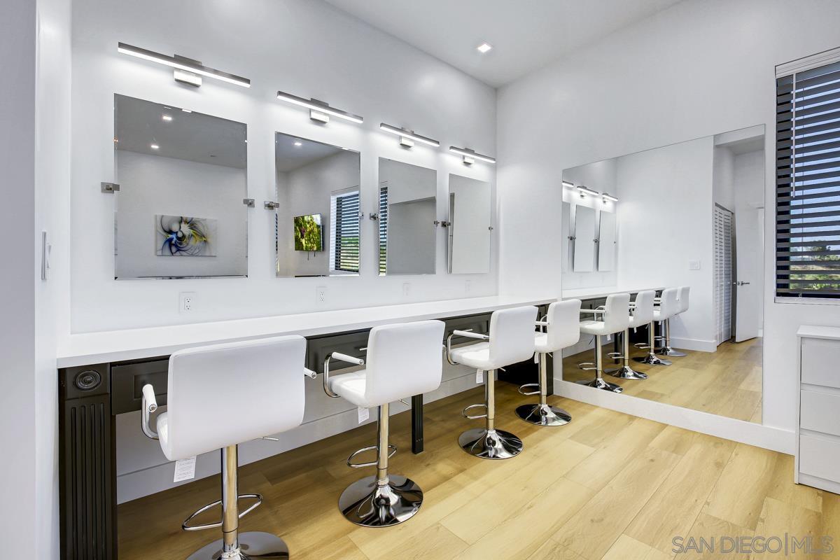 Detail Gallery Image 27 of 63 For 35298  Calle Campo, Temecula,  CA 92592 - 17 Beds | 5/1 Baths