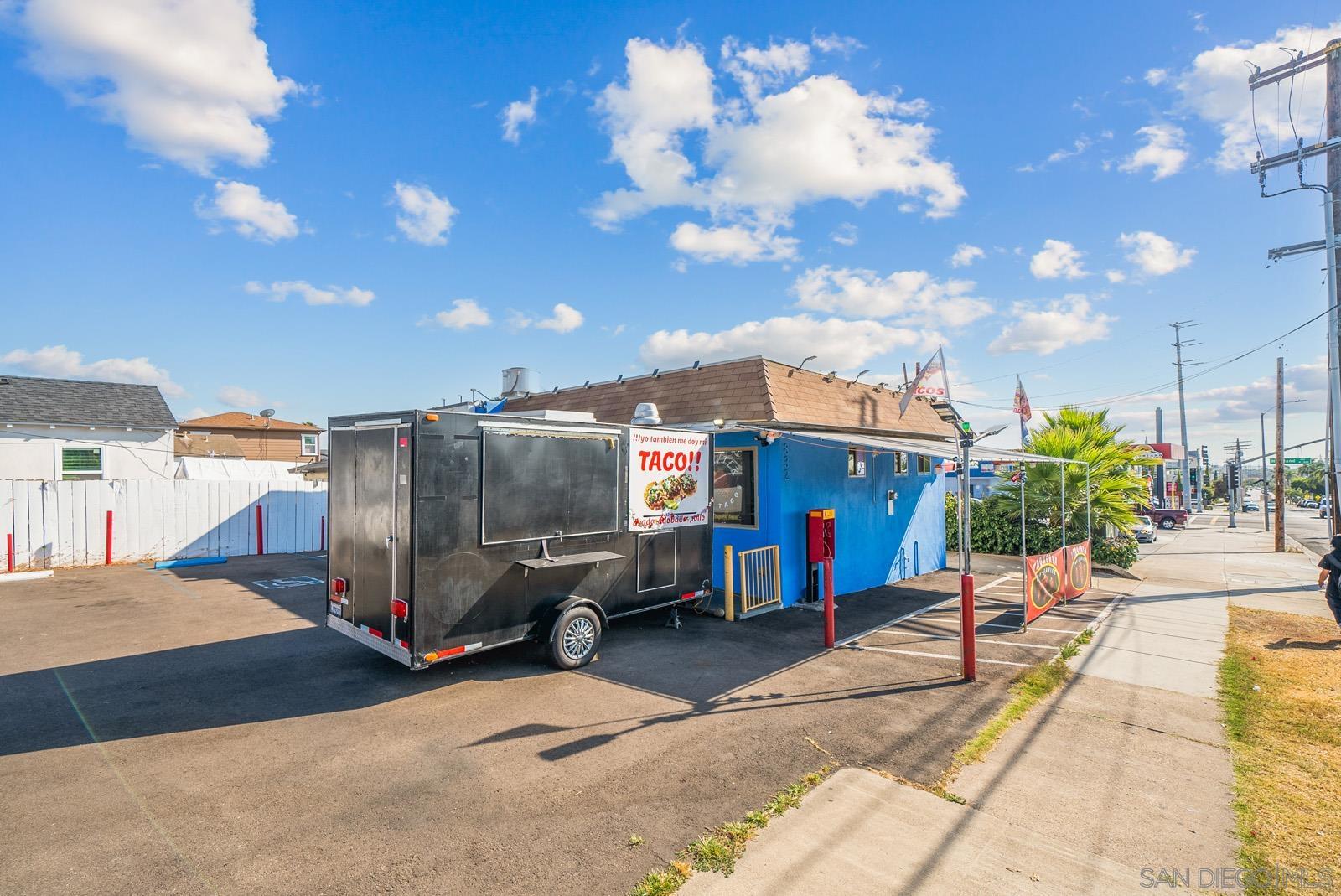 Detail Gallery Image 17 of 35 For 832 E 18th St, National City,  CA 91950 - – Beds | – Baths