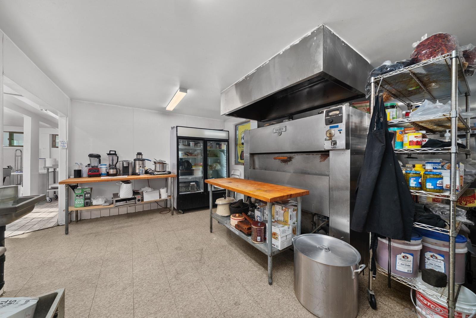 Detail Gallery Image 22 of 35 For 832 E 18th St, National City,  CA 91950 - – Beds | – Baths