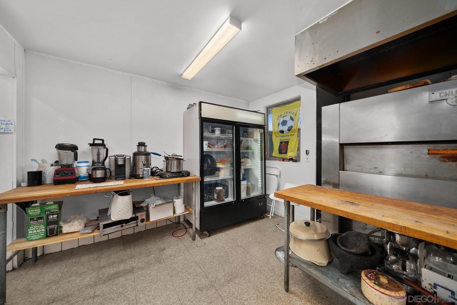 Detail Gallery Image 24 of 35 For 832 E 18th St, National City,  CA 91950 - – Beds | – Baths