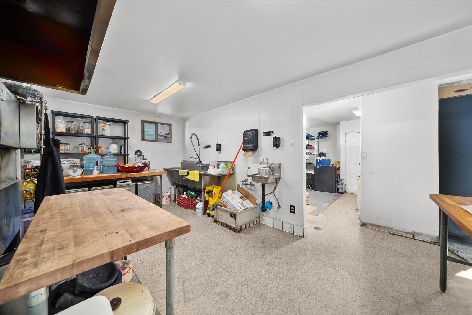 Detail Gallery Image 25 of 35 For 832 E 18th St, National City,  CA 91950 - – Beds | – Baths