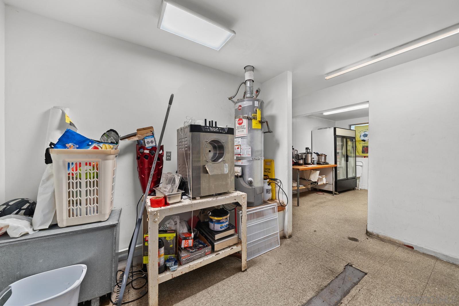 Detail Gallery Image 28 of 35 For 832 E 18th St, National City,  CA 91950 - – Beds | – Baths