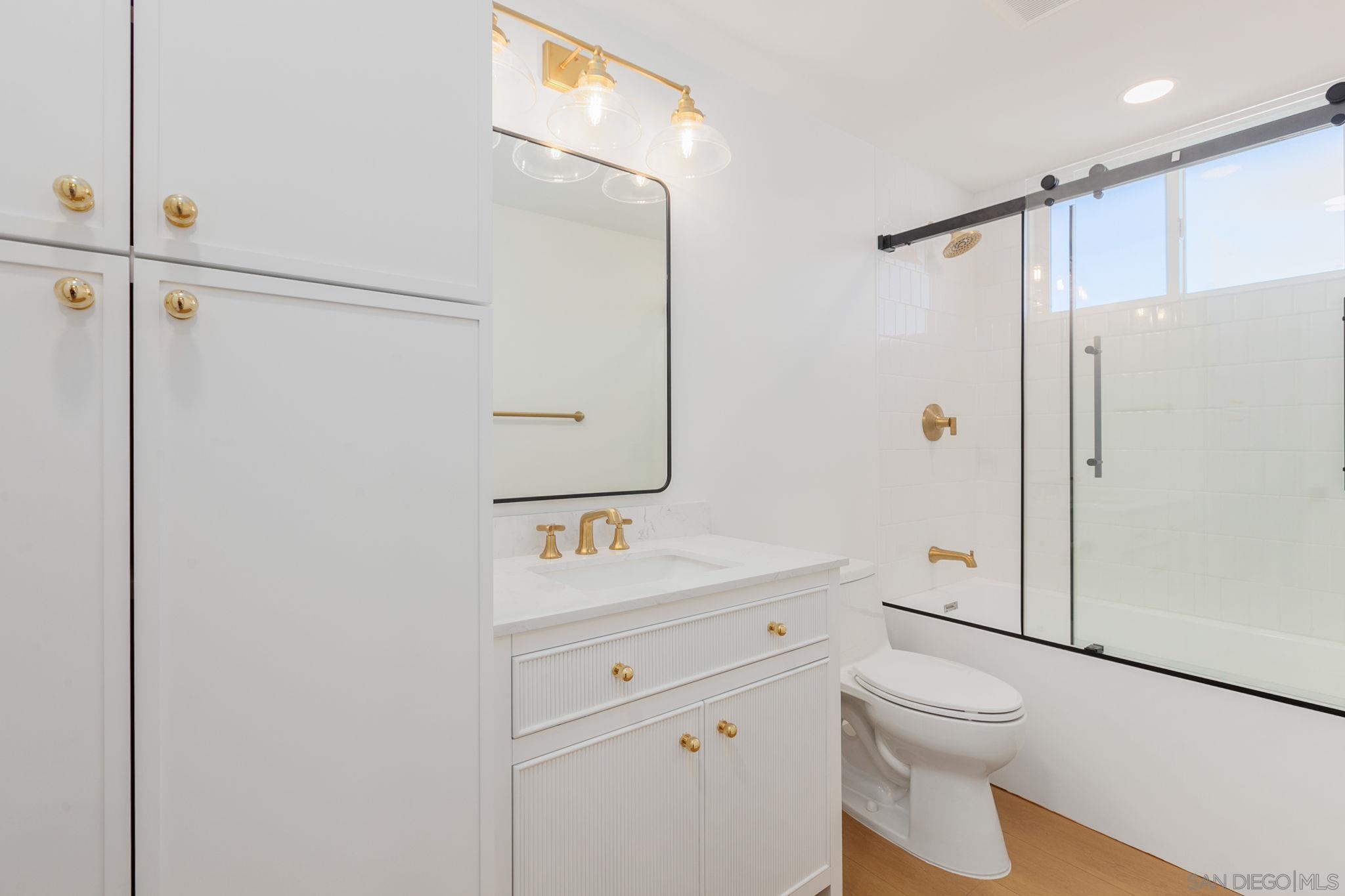 Detail Gallery Image 11 of 49 For 210  a Street S 11, Encinitas,  CA 92024 - 1 Beds | 1 Baths